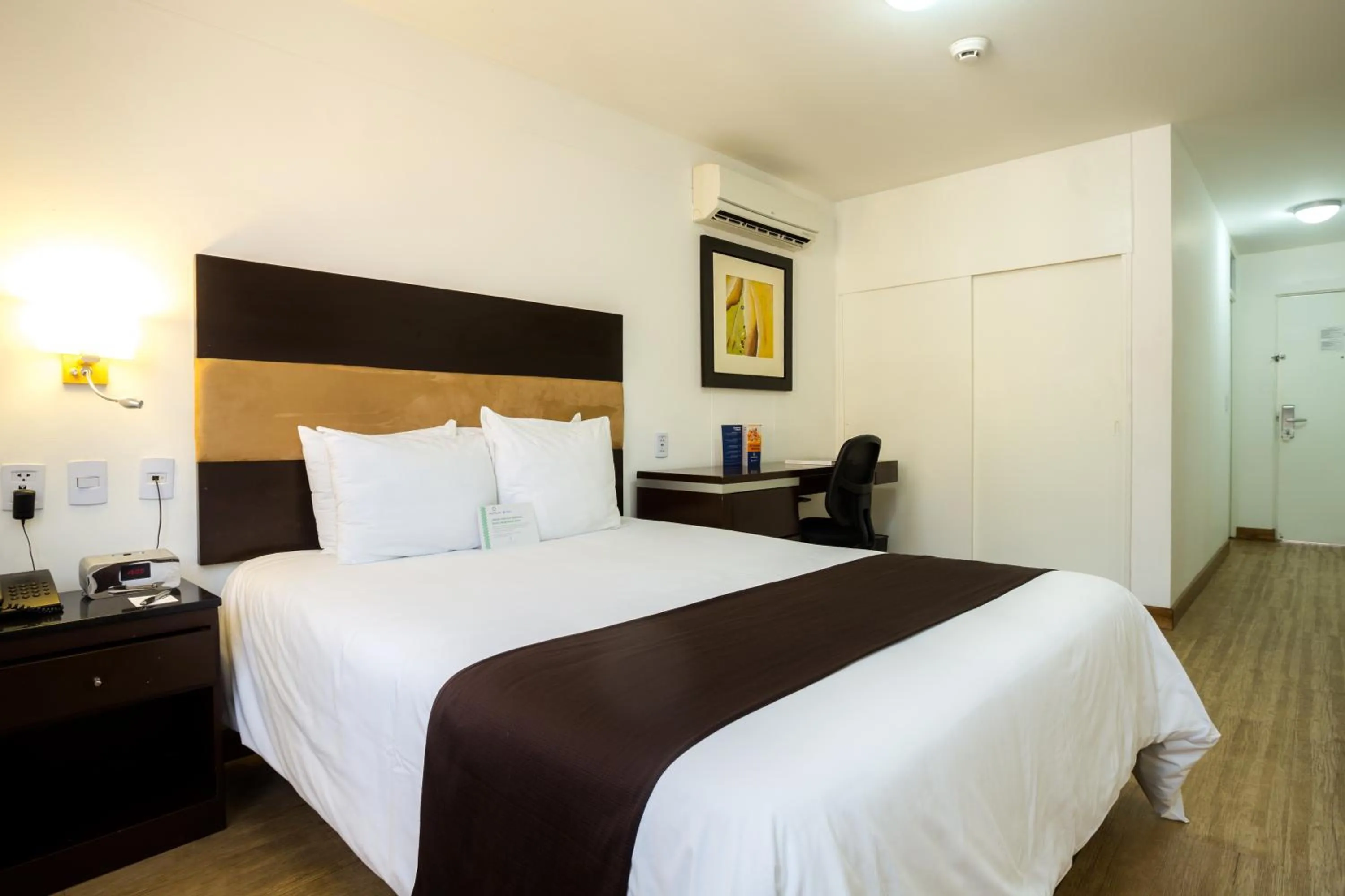 Bedroom, Bed in Wyndham Costa del Sol Chiclayo