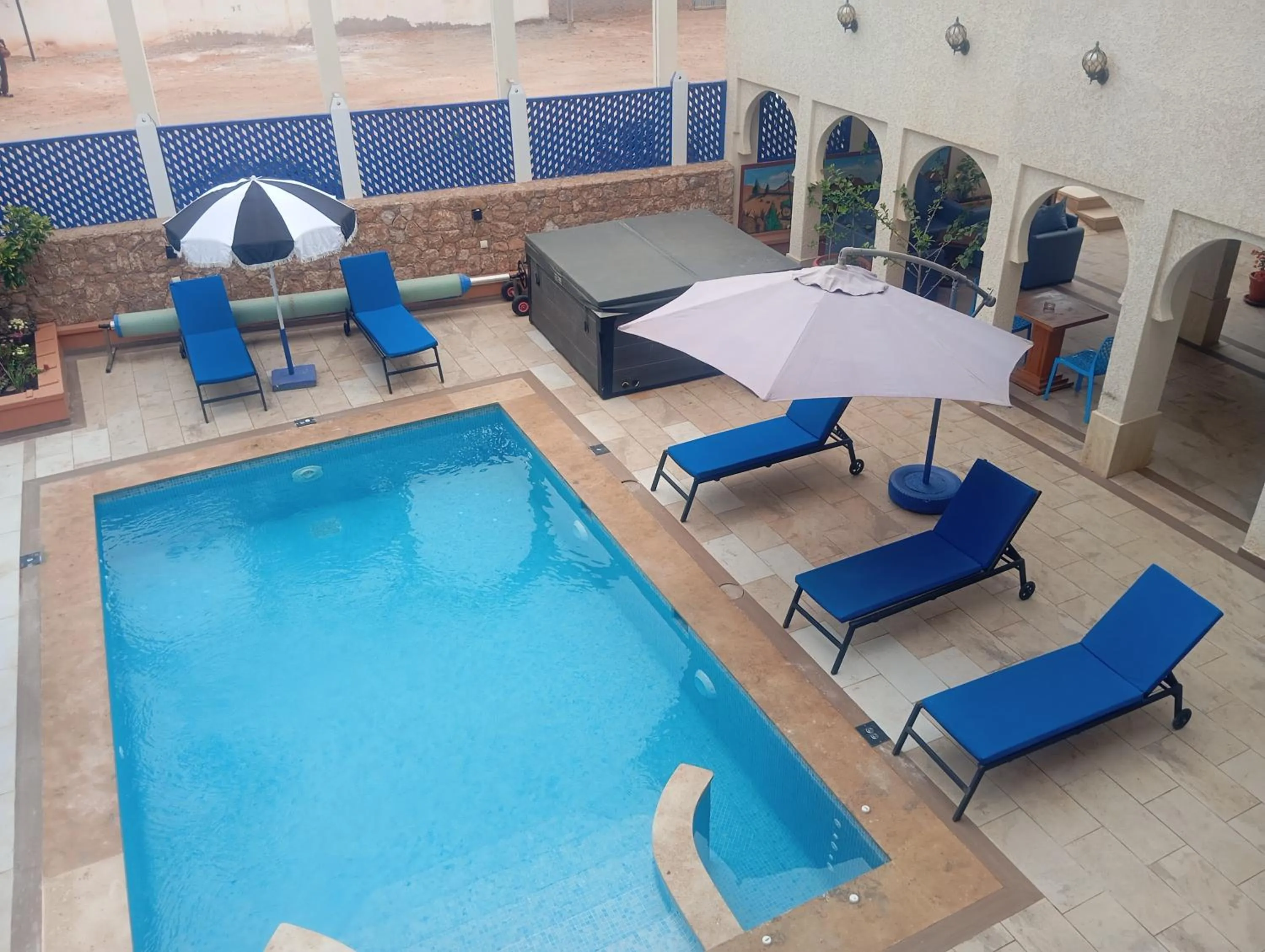 Swimming pool in Les Bains de Mirleft