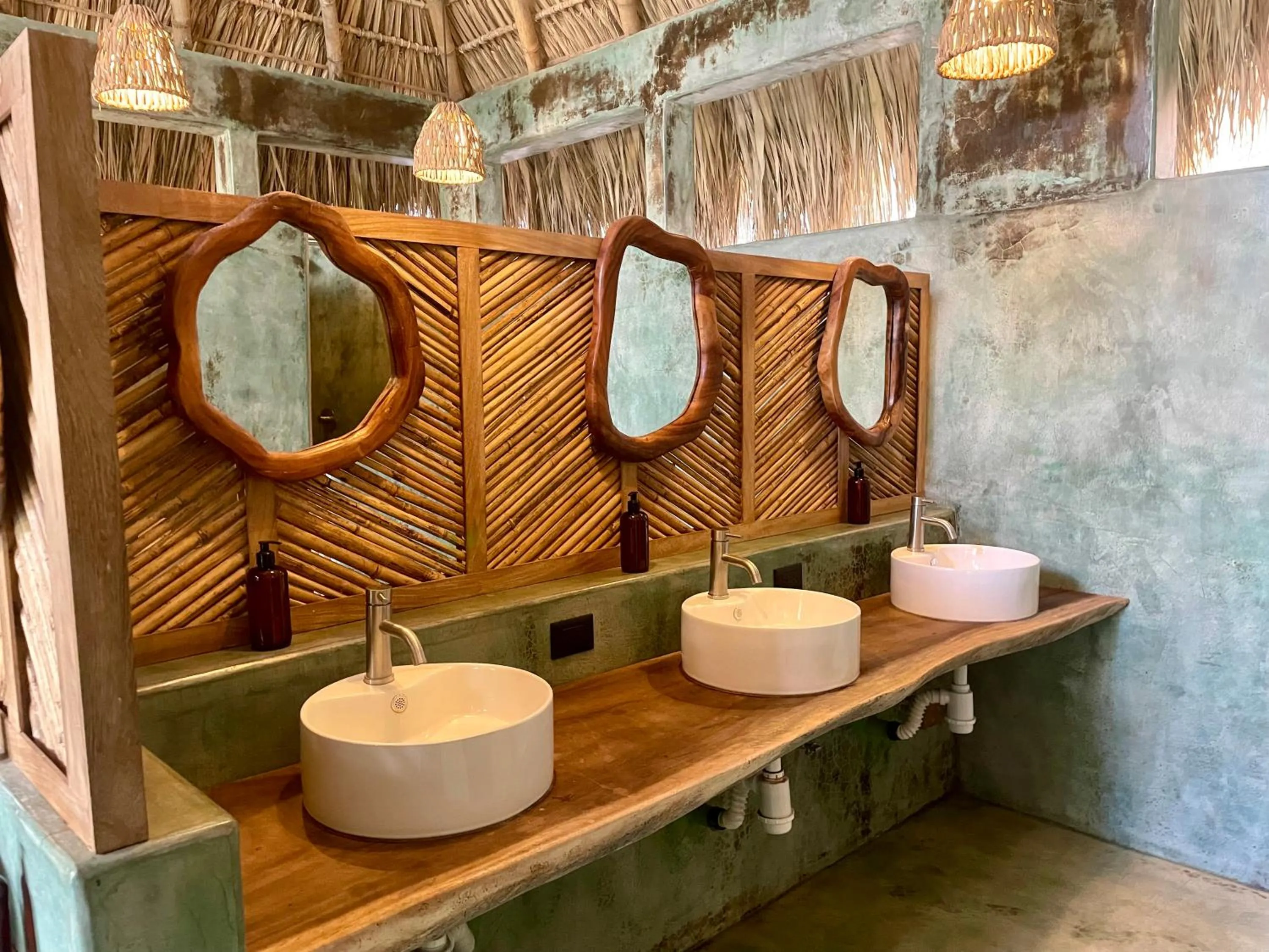 Bathroom in COCOS HOTEL