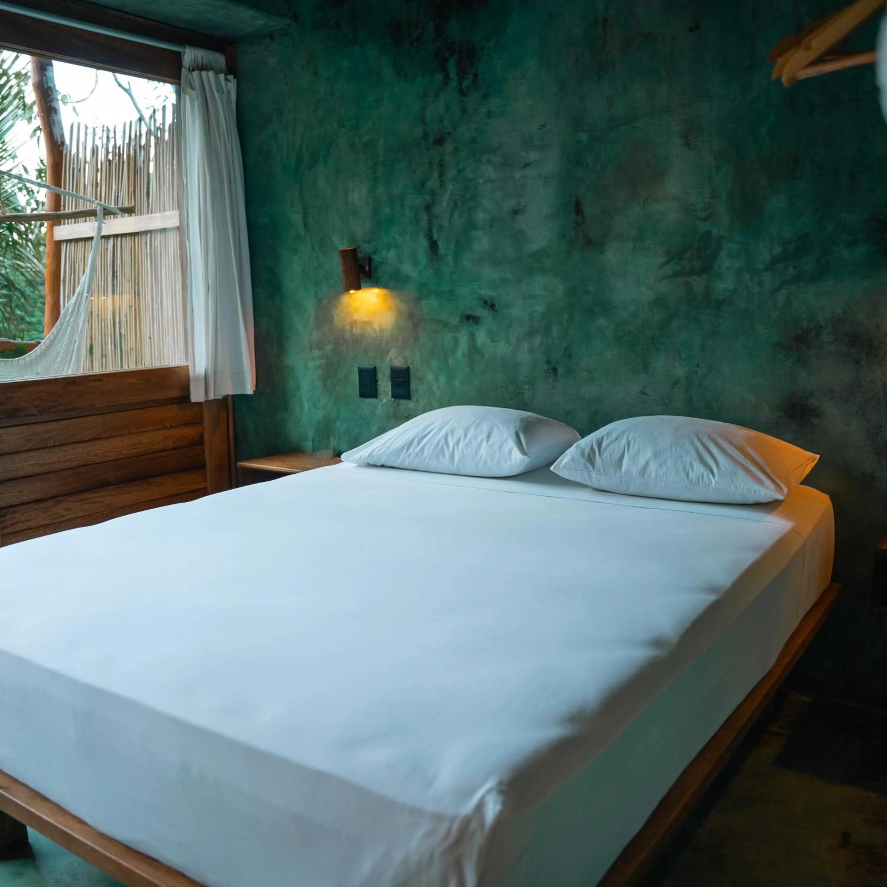 Property building, Bed in COCOS HOTEL