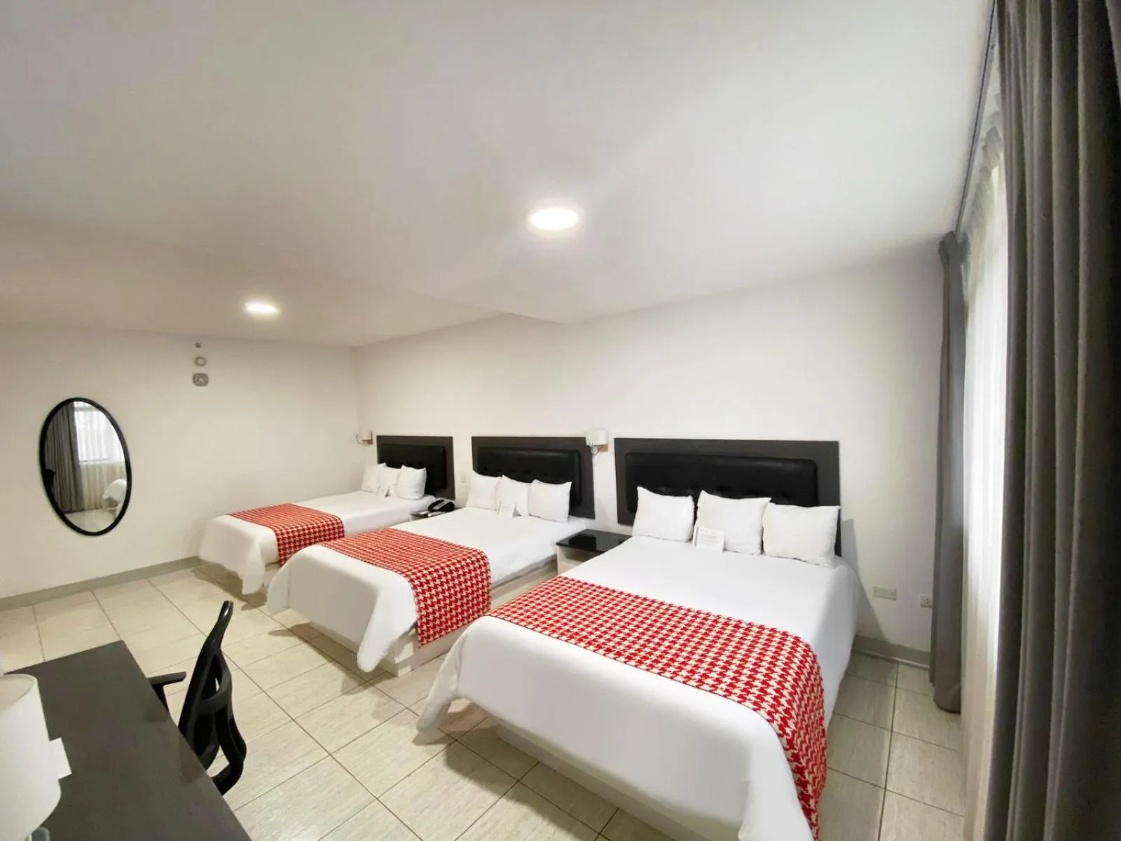 Bedroom, Bed in Wyndham Costa del Sol Tumbes