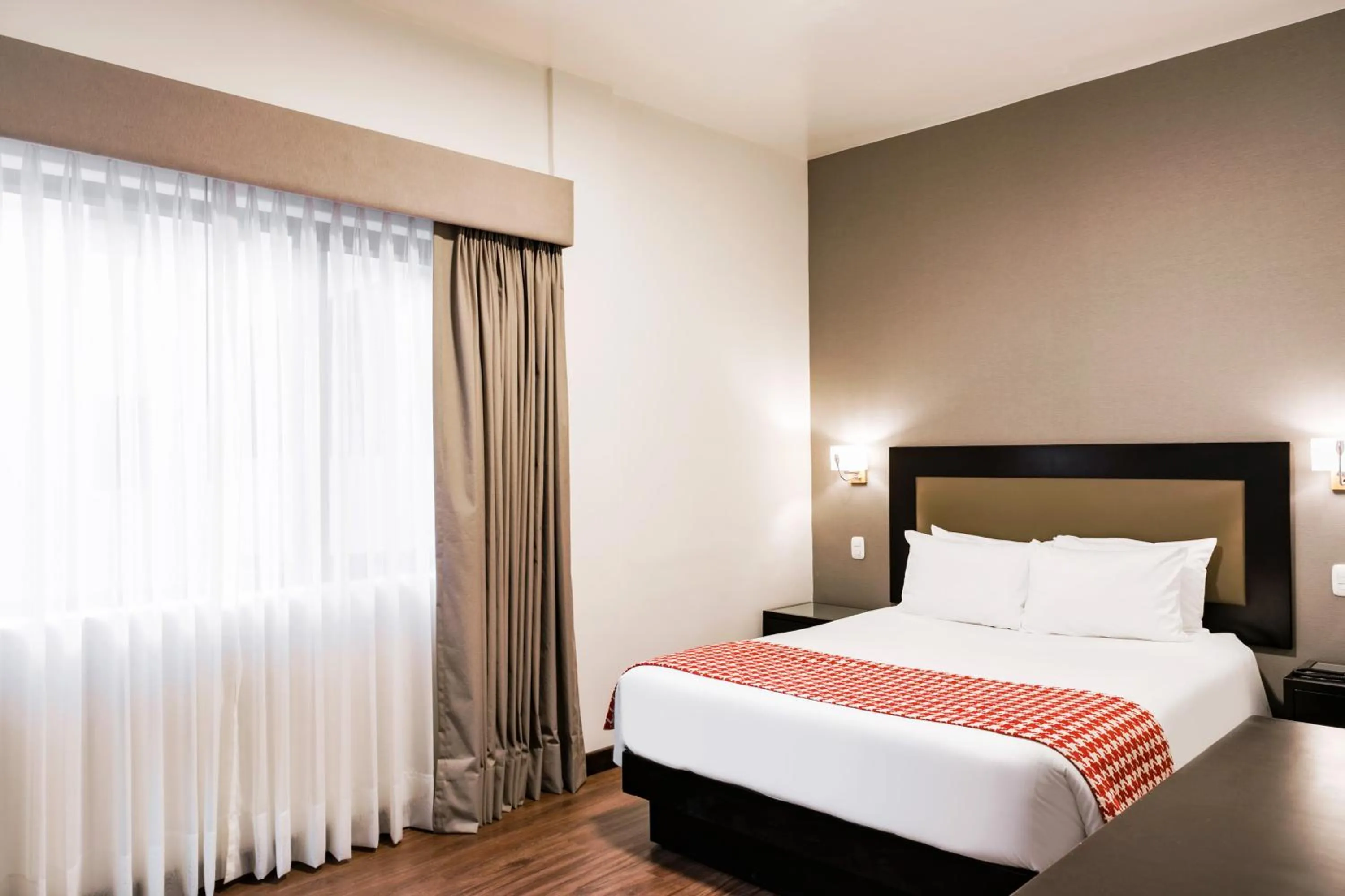 Bedroom, Bed in Wyndham Costa del Sol Piura