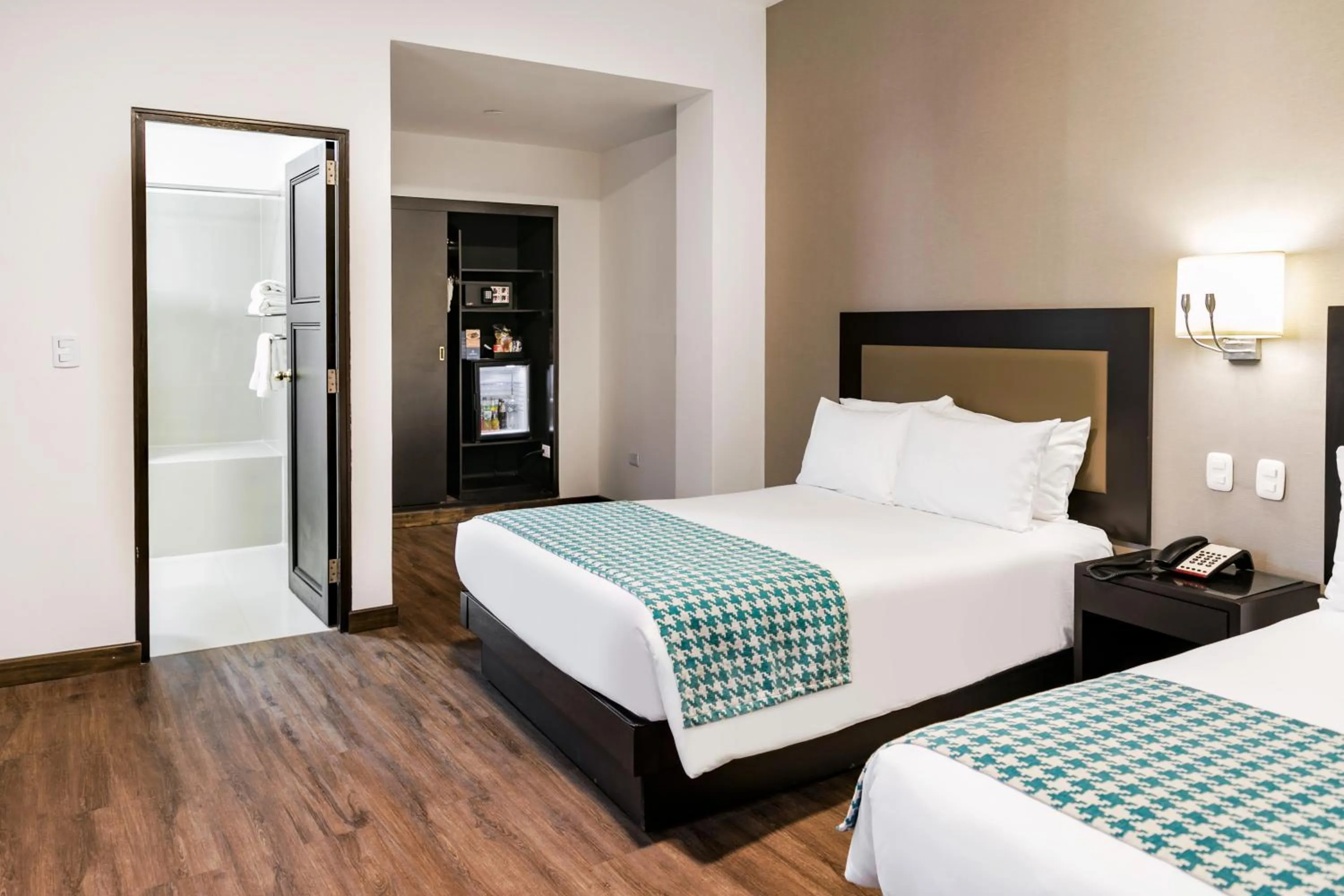 Bedroom, Bed in Wyndham Costa del Sol Piura