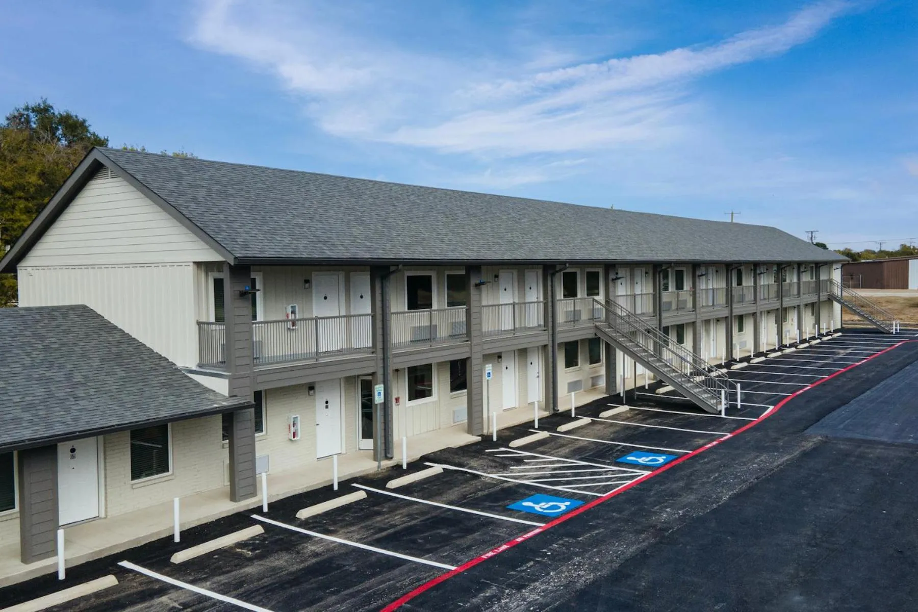 Property building in Extended Stay Gun Barrel City