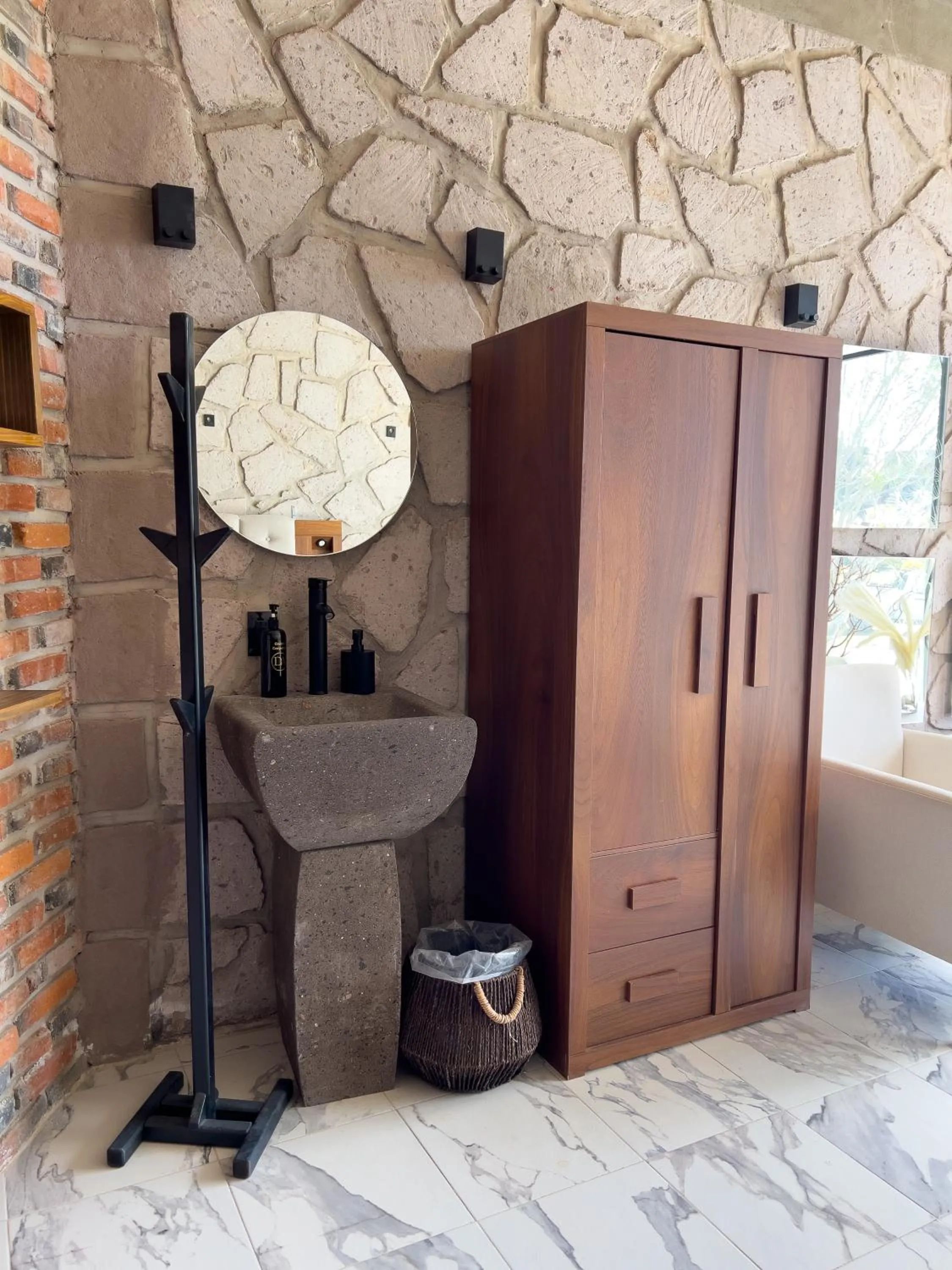 wardrobe in Dos Aguas Hotel Boutique