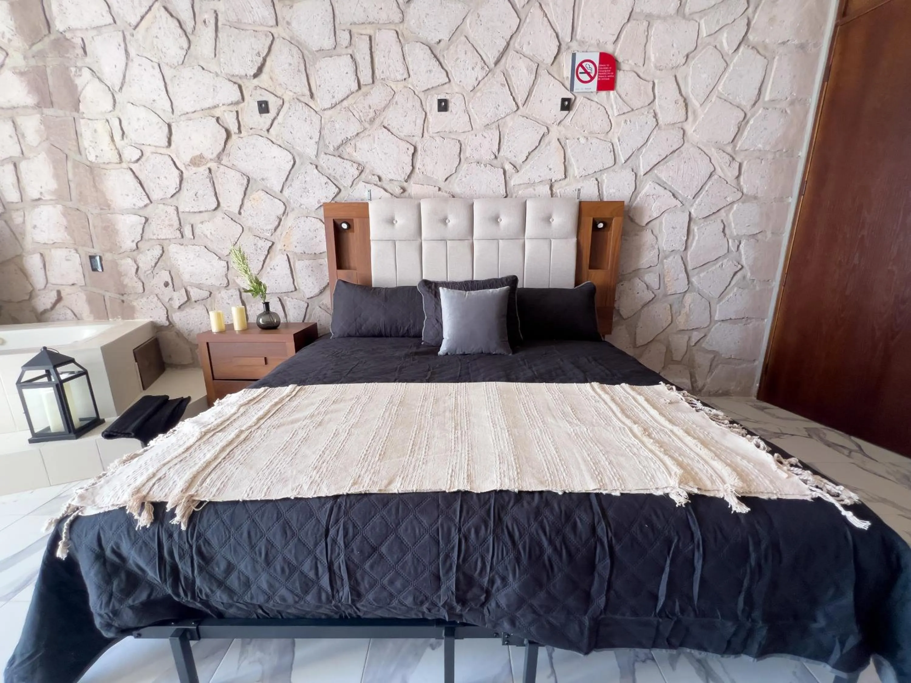 Bed in Dos Aguas Hotel Boutique