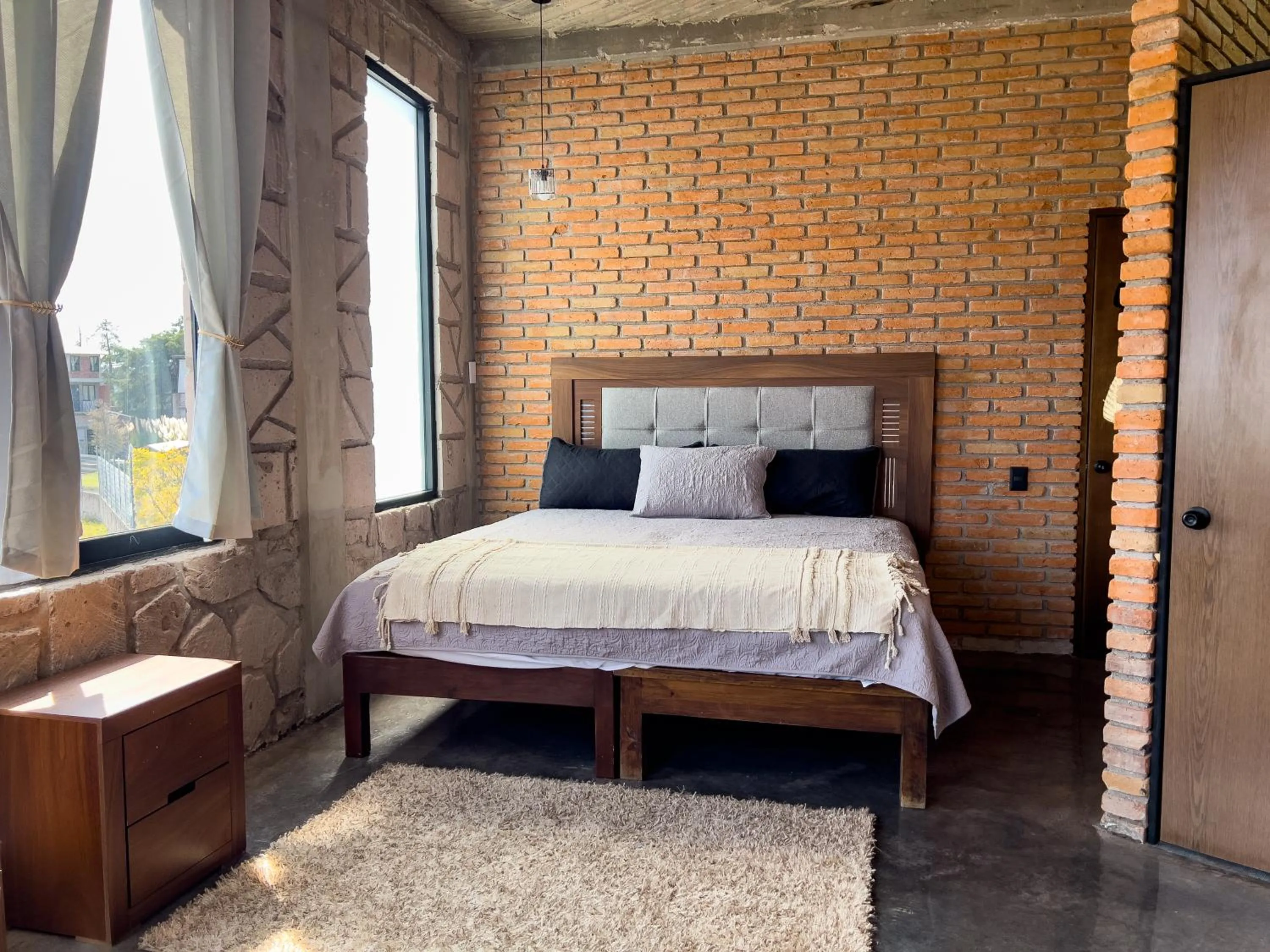 Photo of the whole room, Bed in Dos Aguas Hotel Boutique