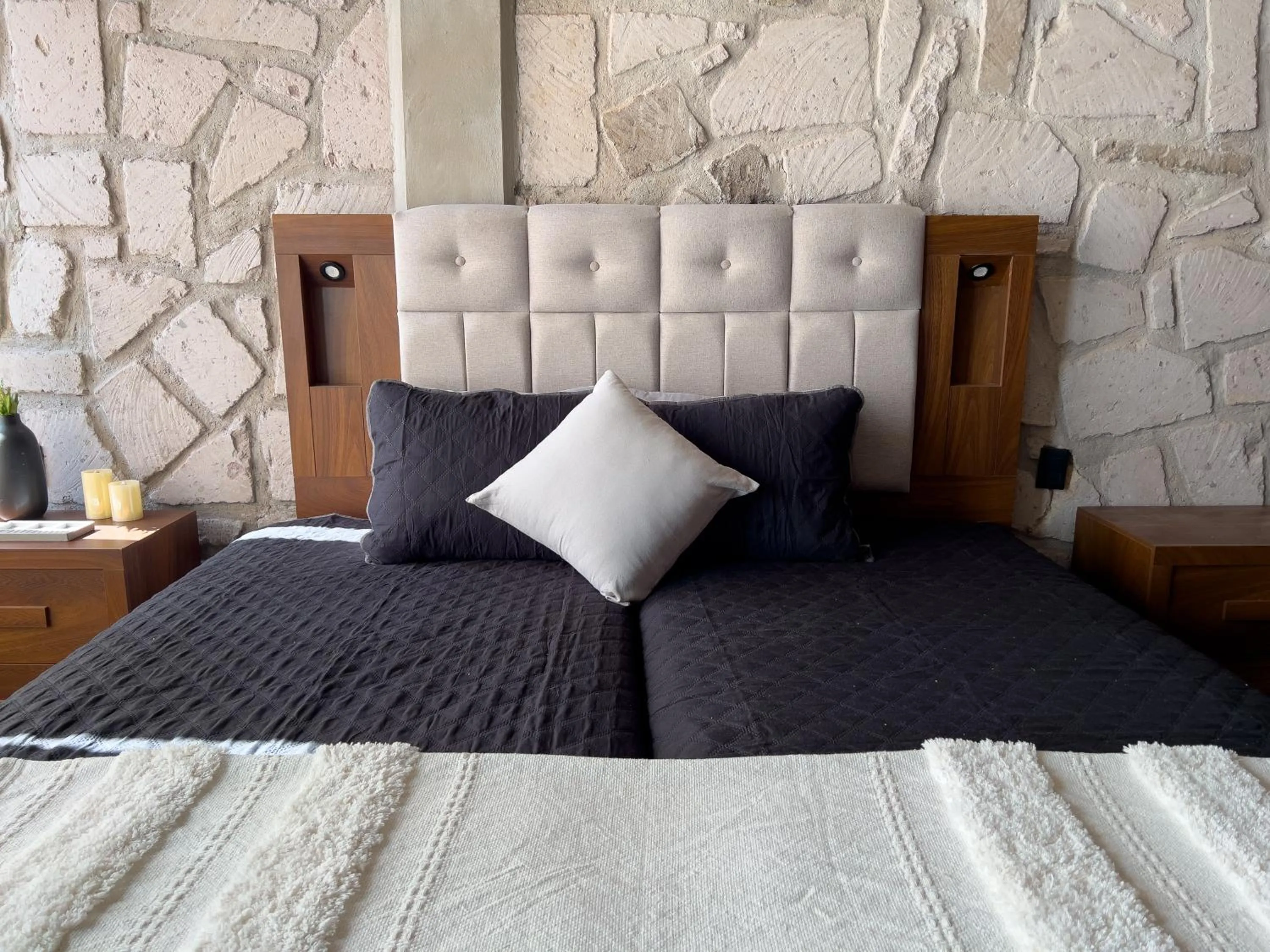 Bed in Dos Aguas Hotel Boutique