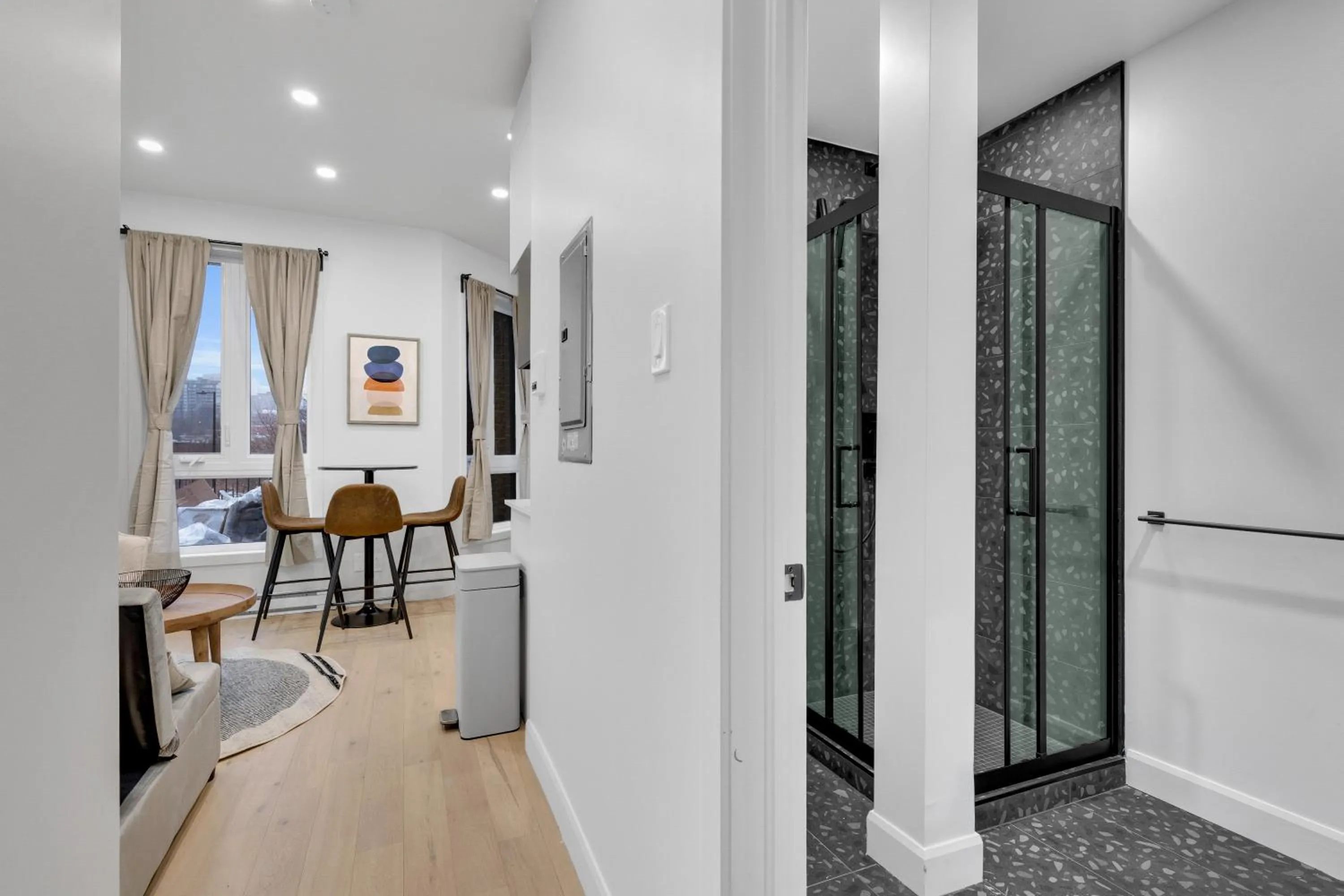 Deluxe Suites Downtown Montreal