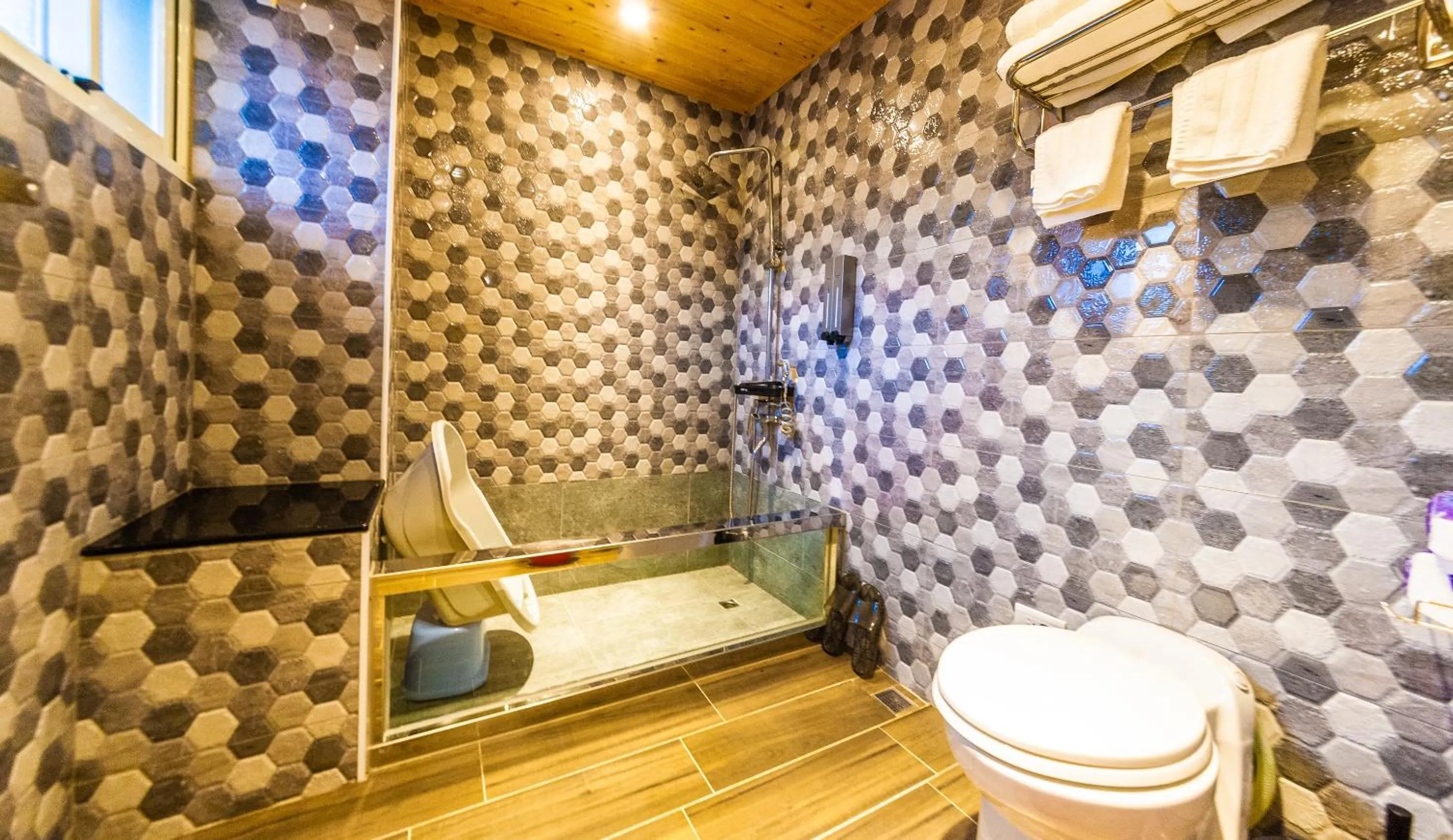 Bath in Have Fun Hotel