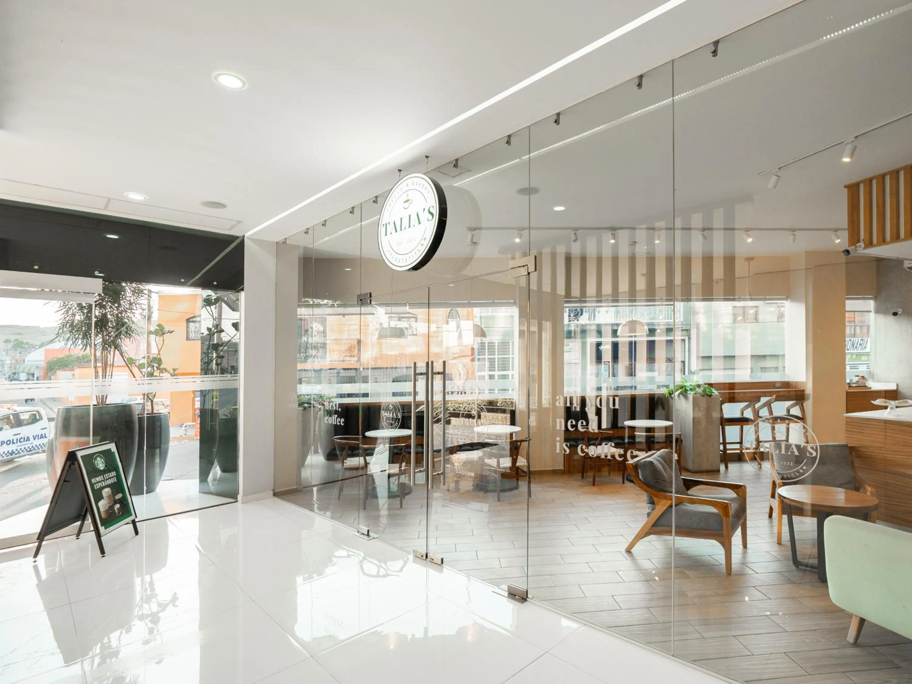 Restaurant/places to eat in Hotel GRALTA