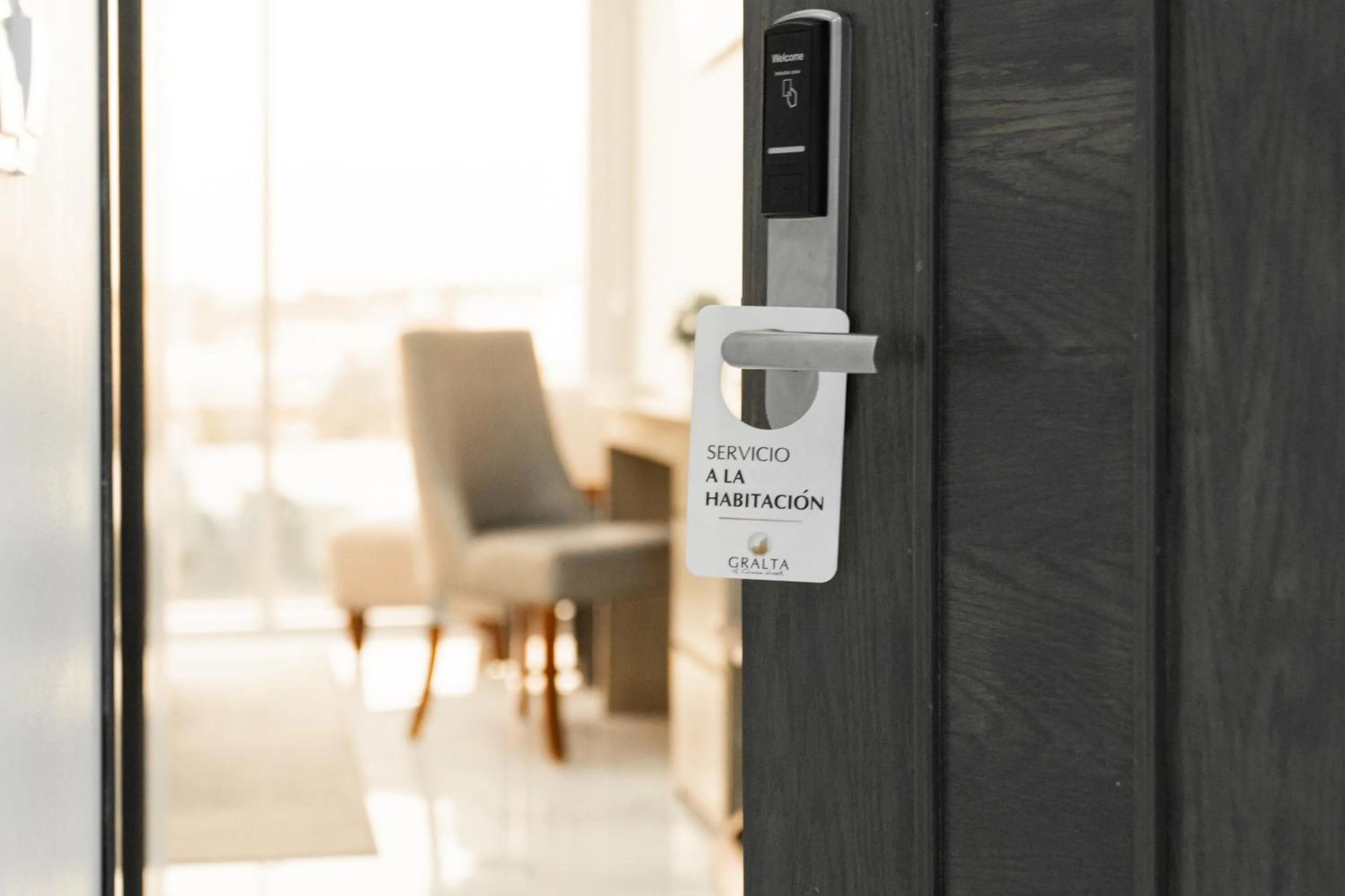 room service in Hotel GRALTA