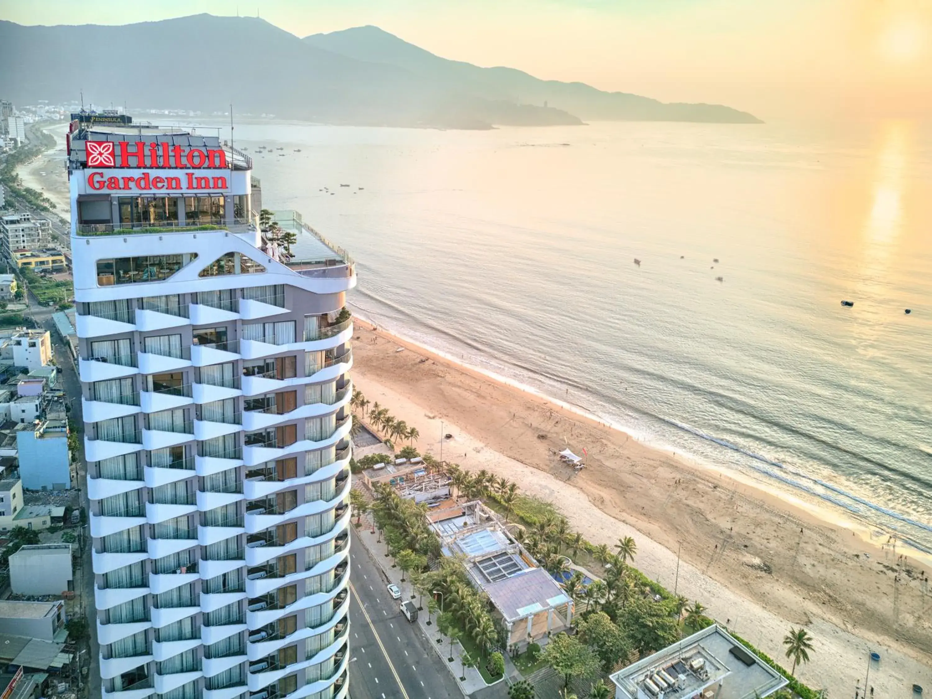 Hilton Garden Inn Da Nang Hilton Garden Inn Da Nang