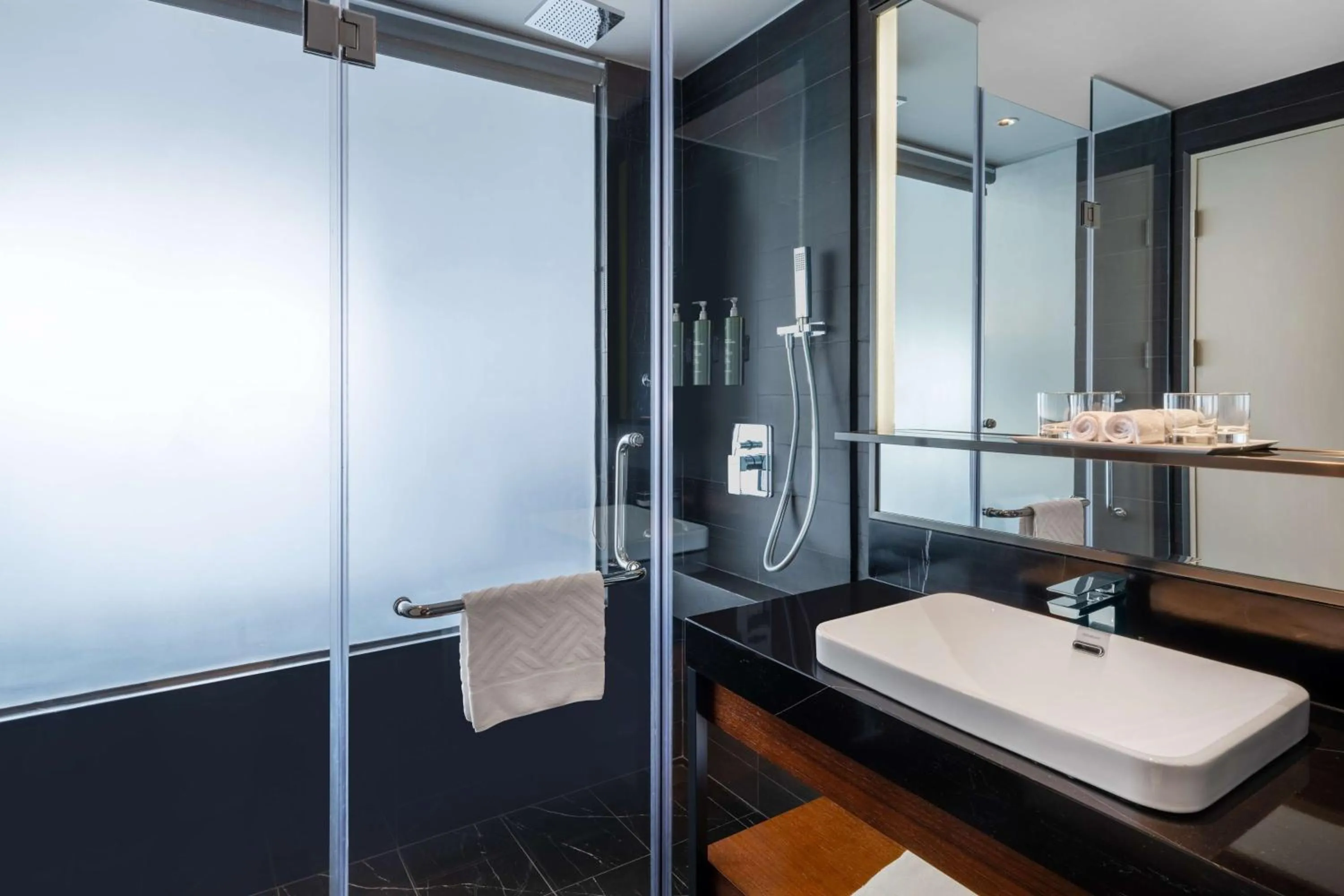 Bathroom in Hilton Garden Inn Da Nang