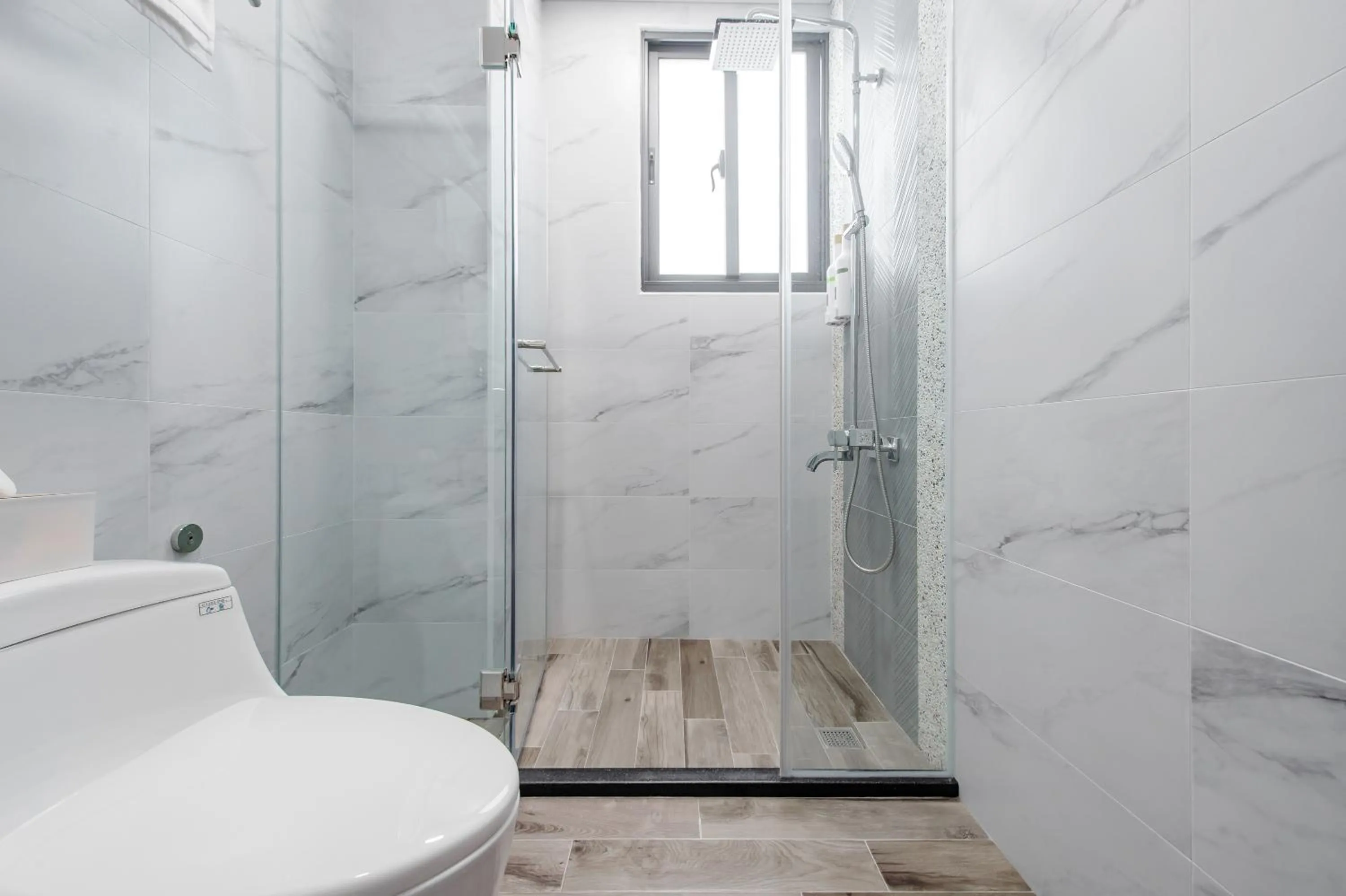 Shower in Water House