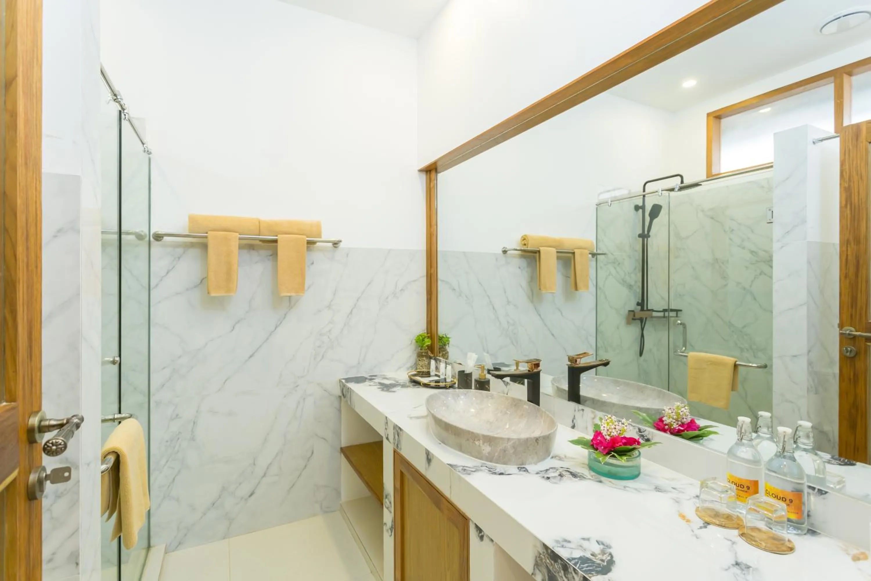 Bathroom in Pearl Sunset Resort - Sunset Moments, Adults Only