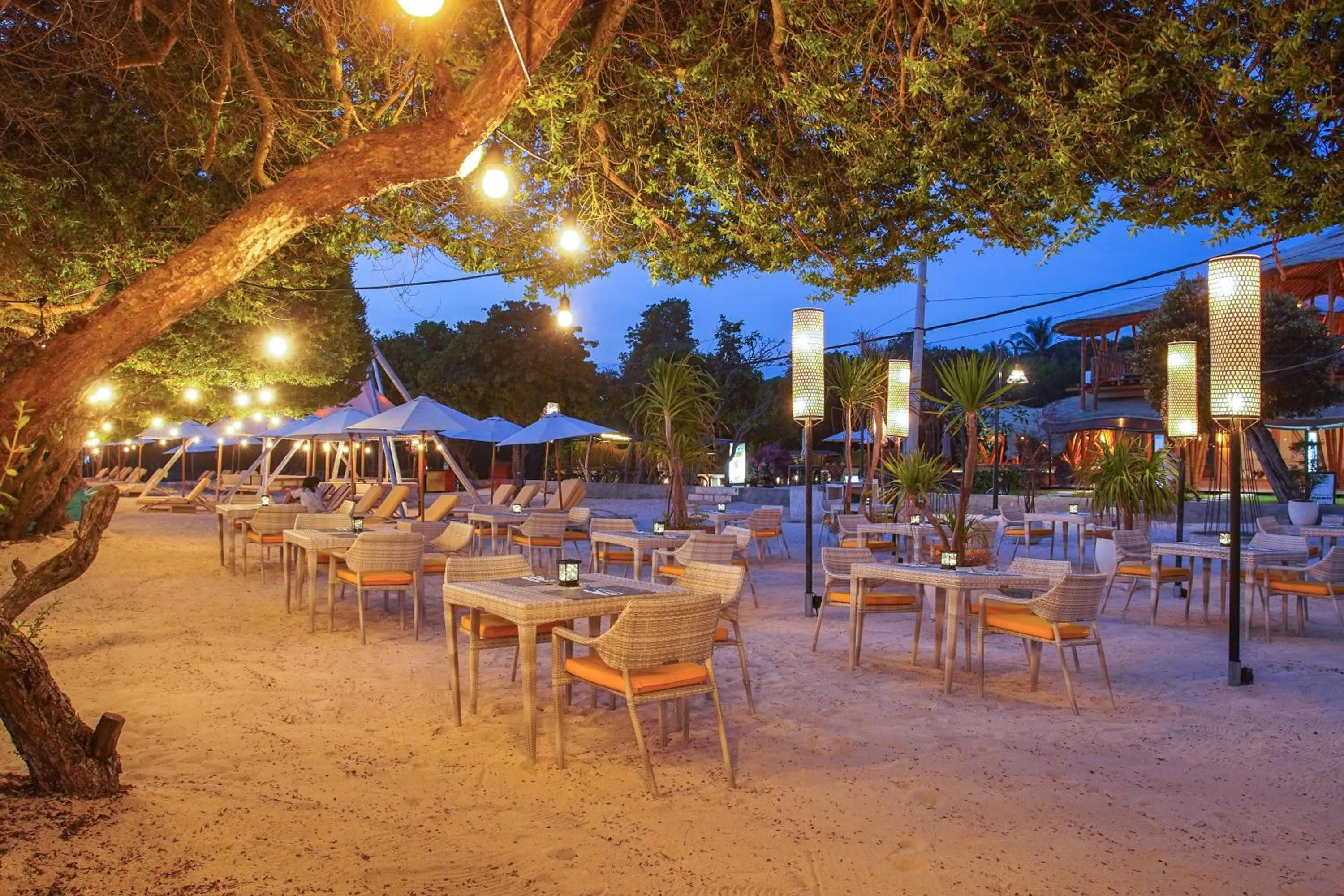 Restaurant/places to eat in Pearl Sunset Resort - Sunset Moments, Adults Only