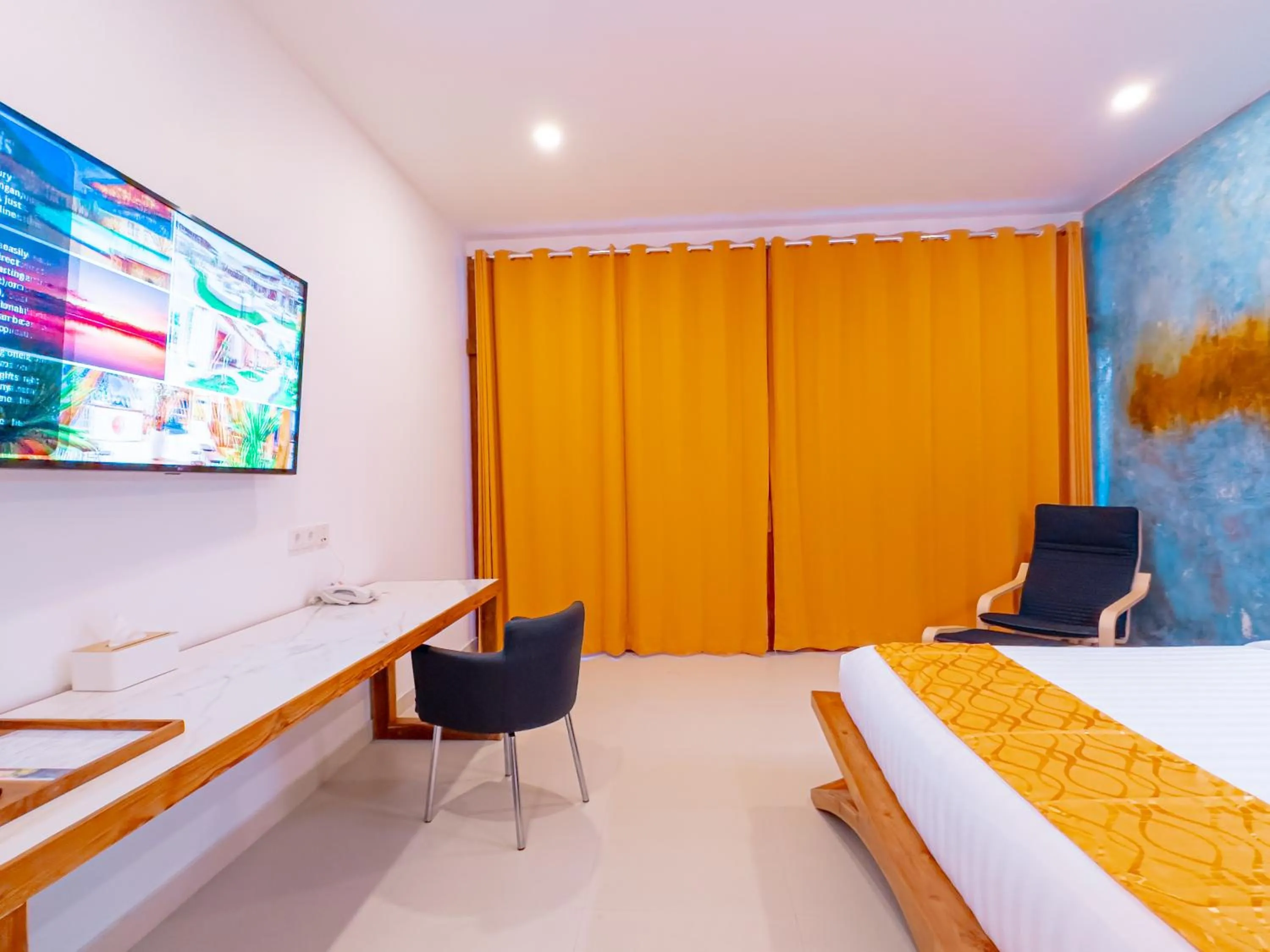 Bedroom, Bed in Pearl Sunset Resort - Sunset Moments, Adults Only