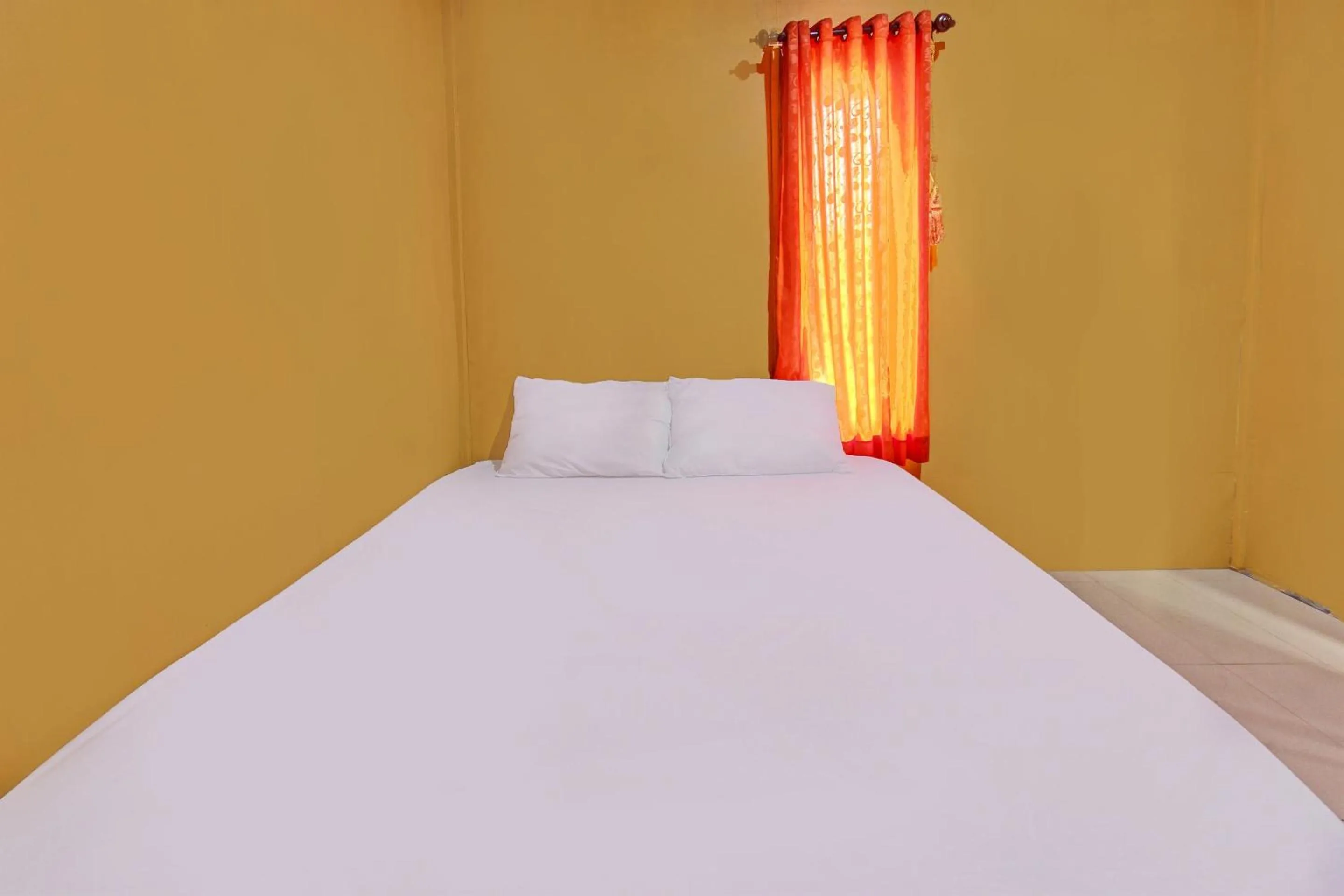 Bedroom, Bed in Hotel O Ujung Samalas HomestayNearLapangan Sembalun Bumbung