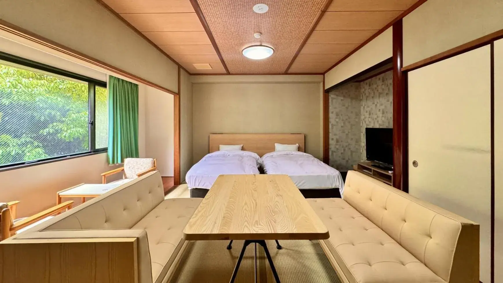 Standard Twin Room with Sofa in Ureshino Onsen Yusyuku Sarayama Standard Twin Room with Sofa in Ureshino Onsen Yusyuku Sarayama