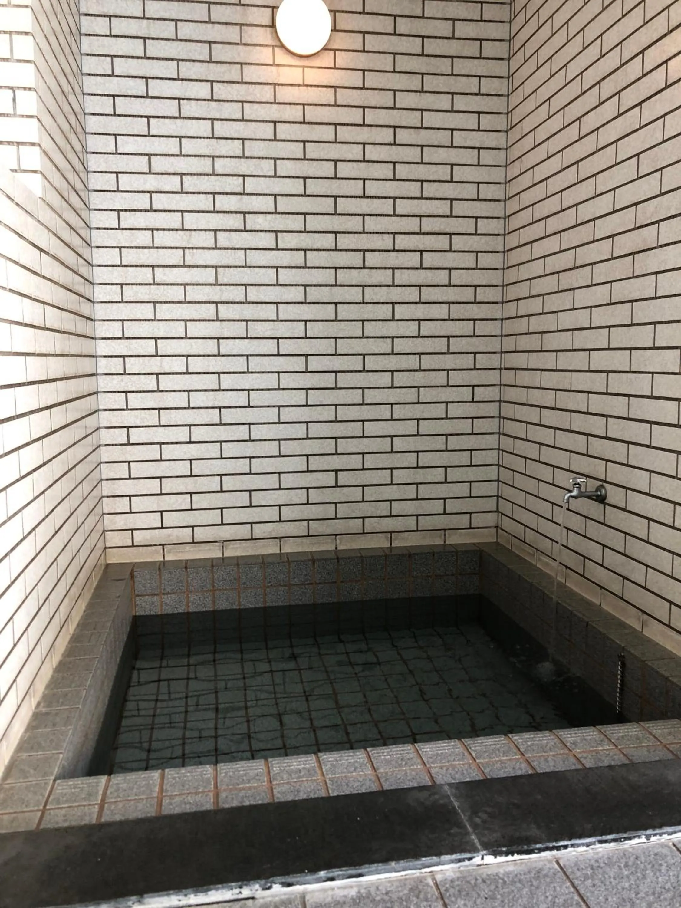 Hot Spring Bath in Ureshino Onsen Yusyuku Sarayama