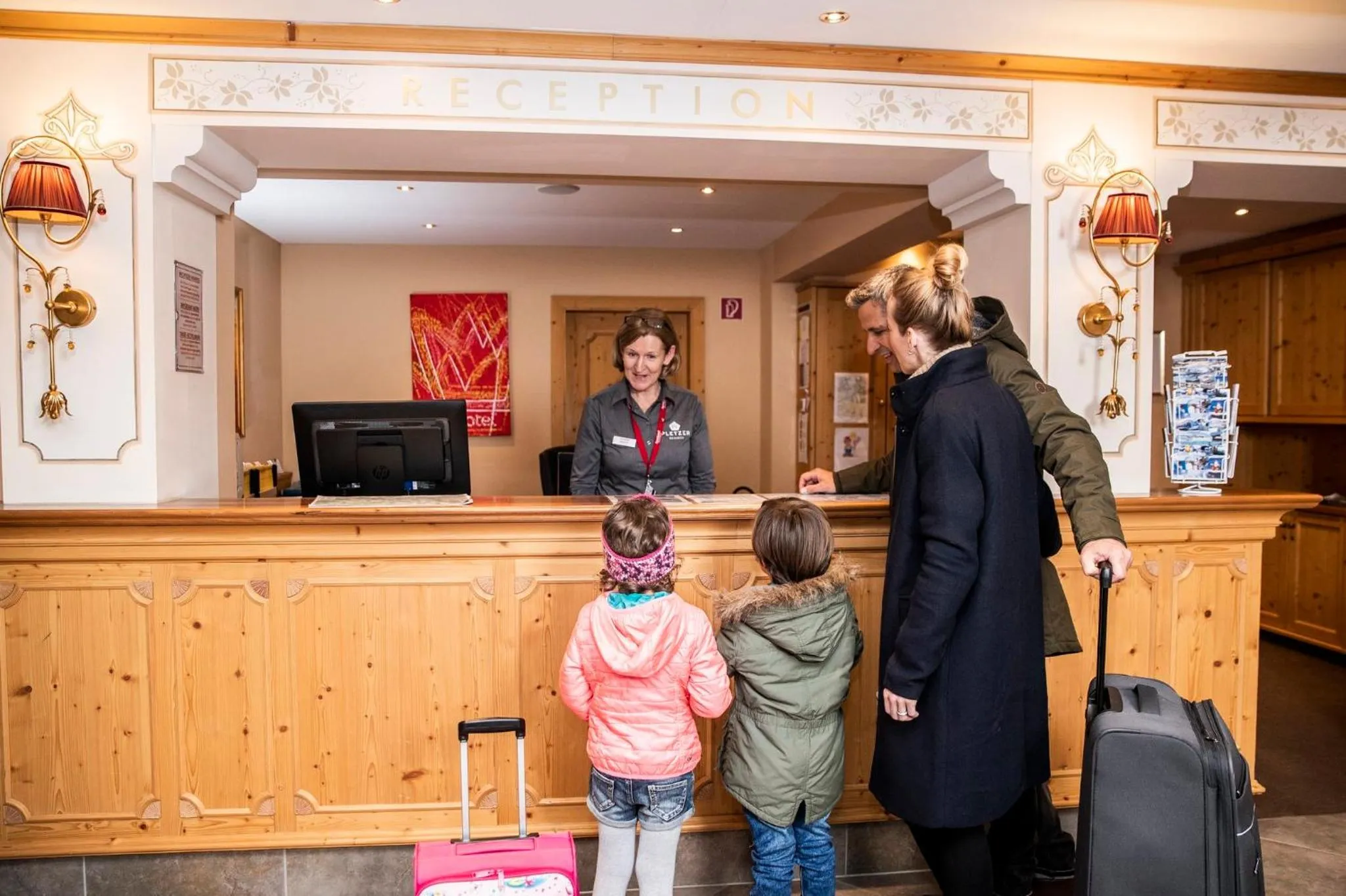 Lobby or reception in Das Hopfgarten Aparthotel