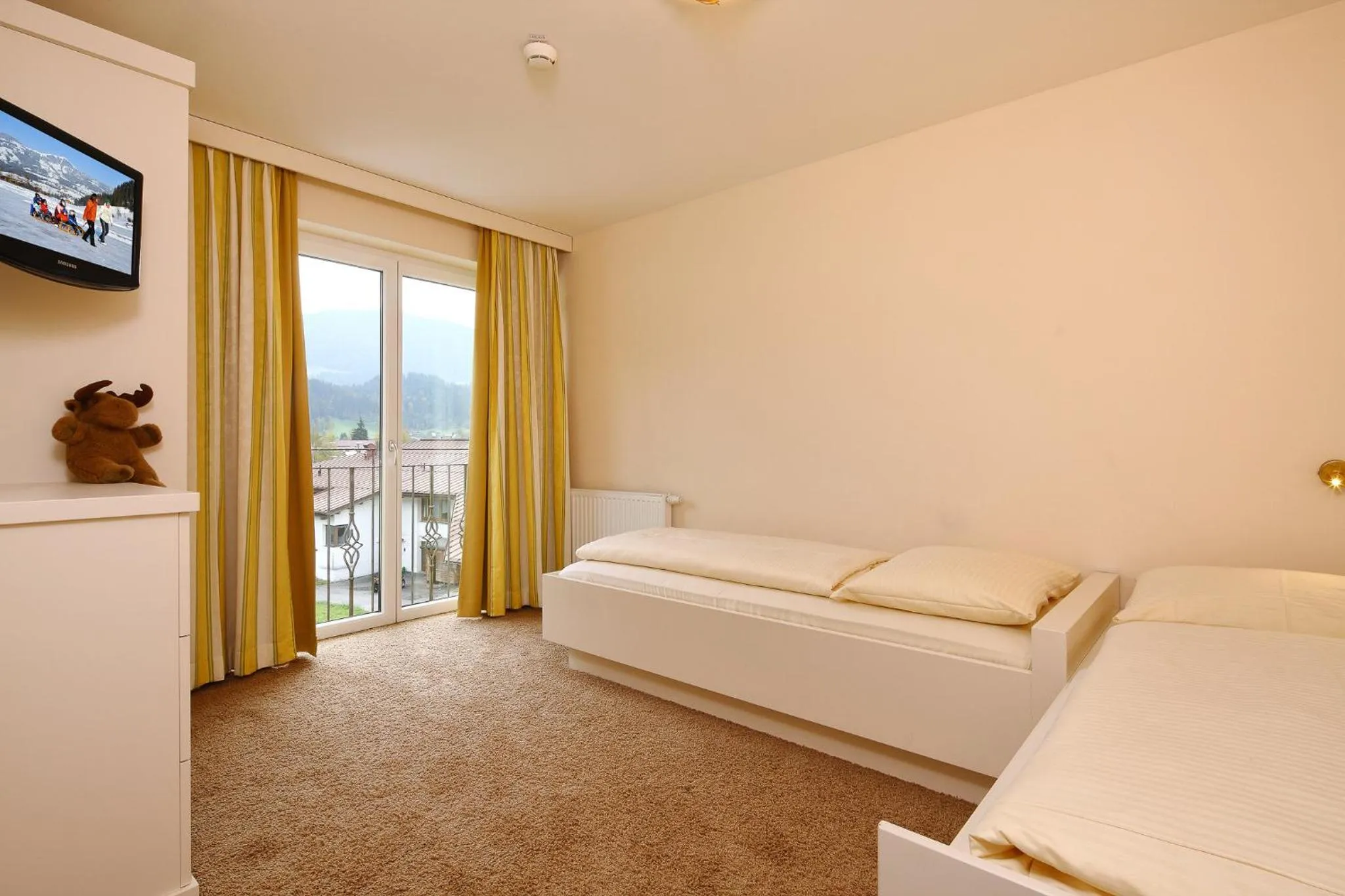 Bedroom, Bed in Das Hopfgarten Aparthotel