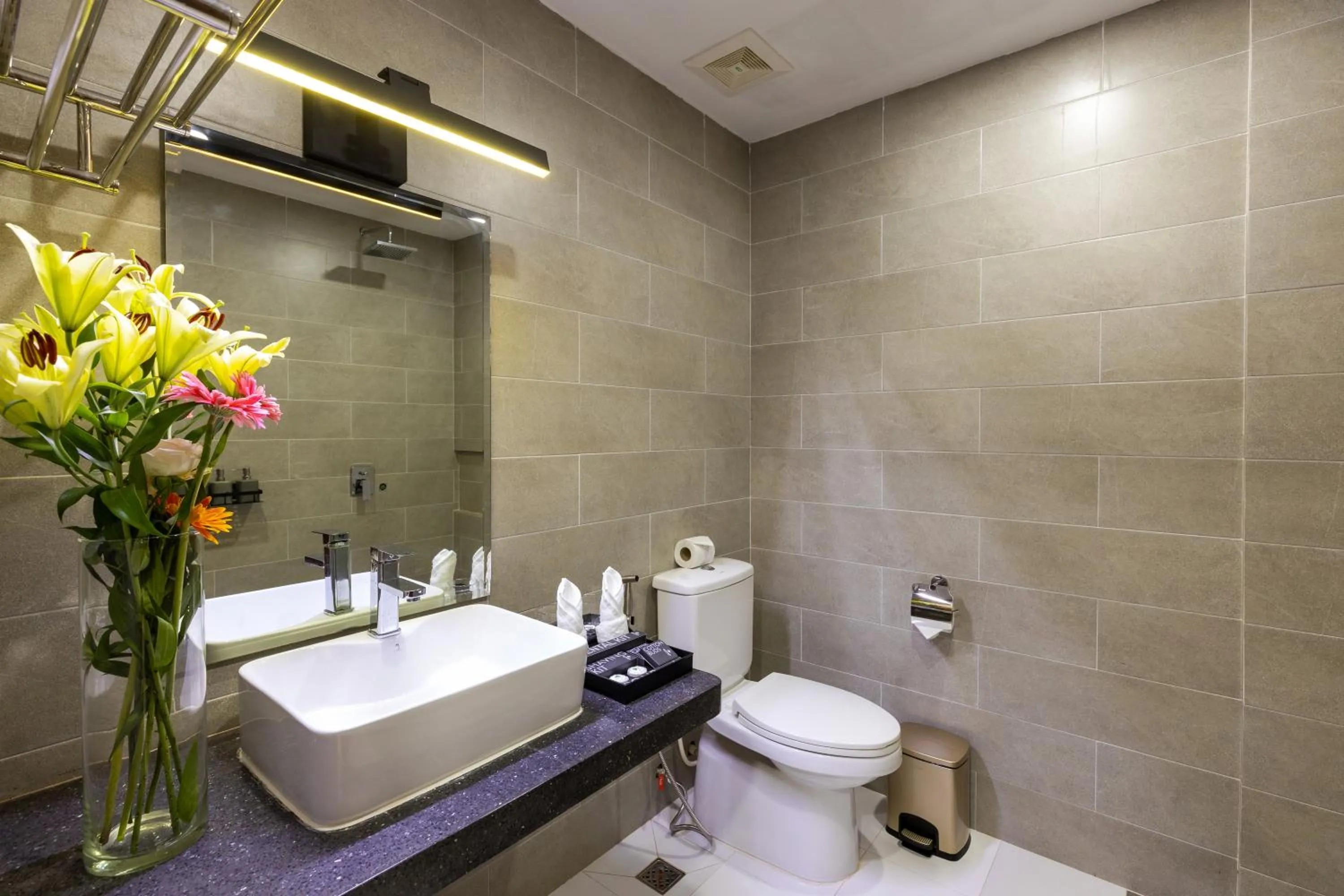 Bathroom in Blanc Smith Hotel