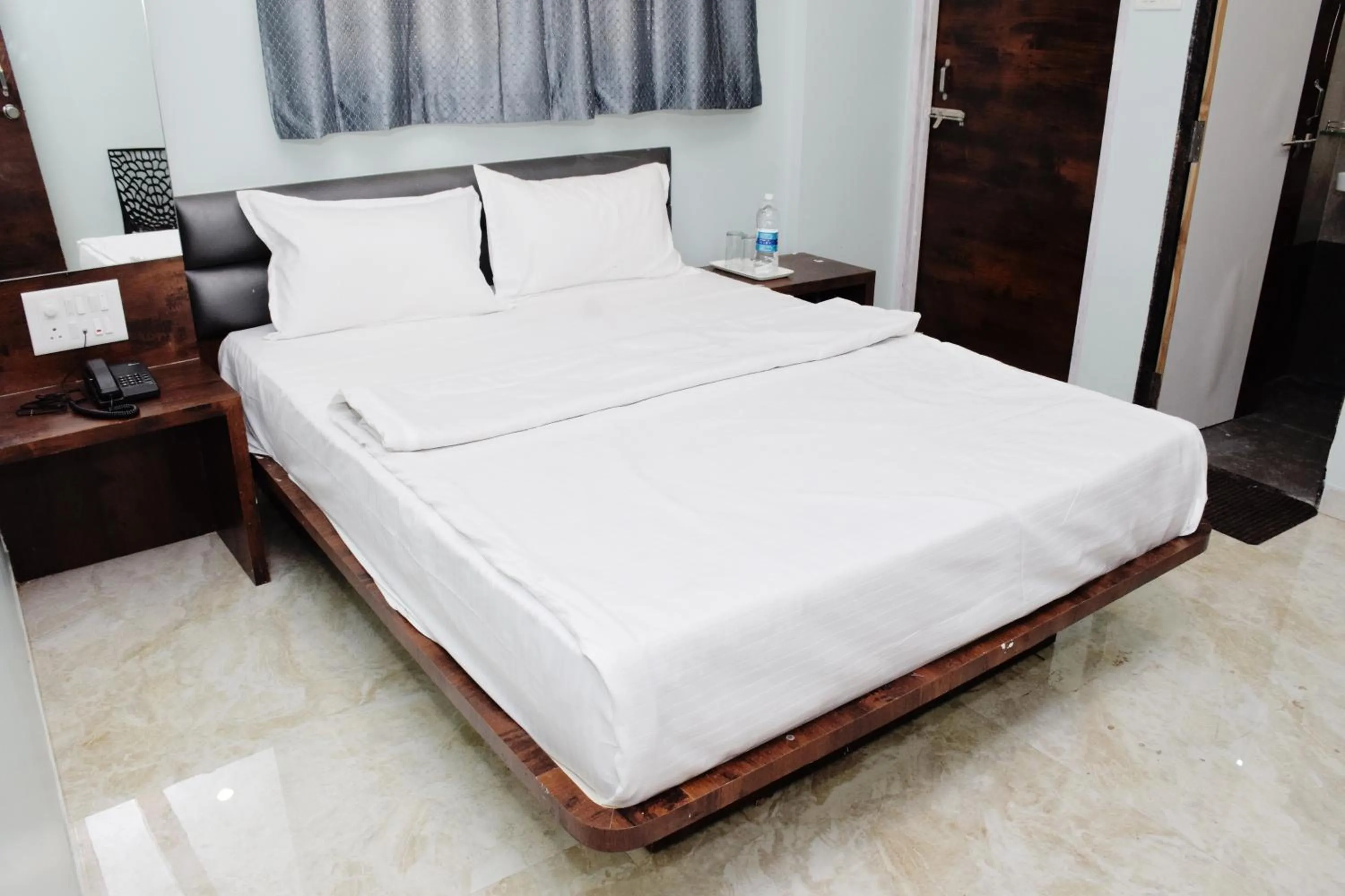 Bed in Shankar Residency, Akkalkot