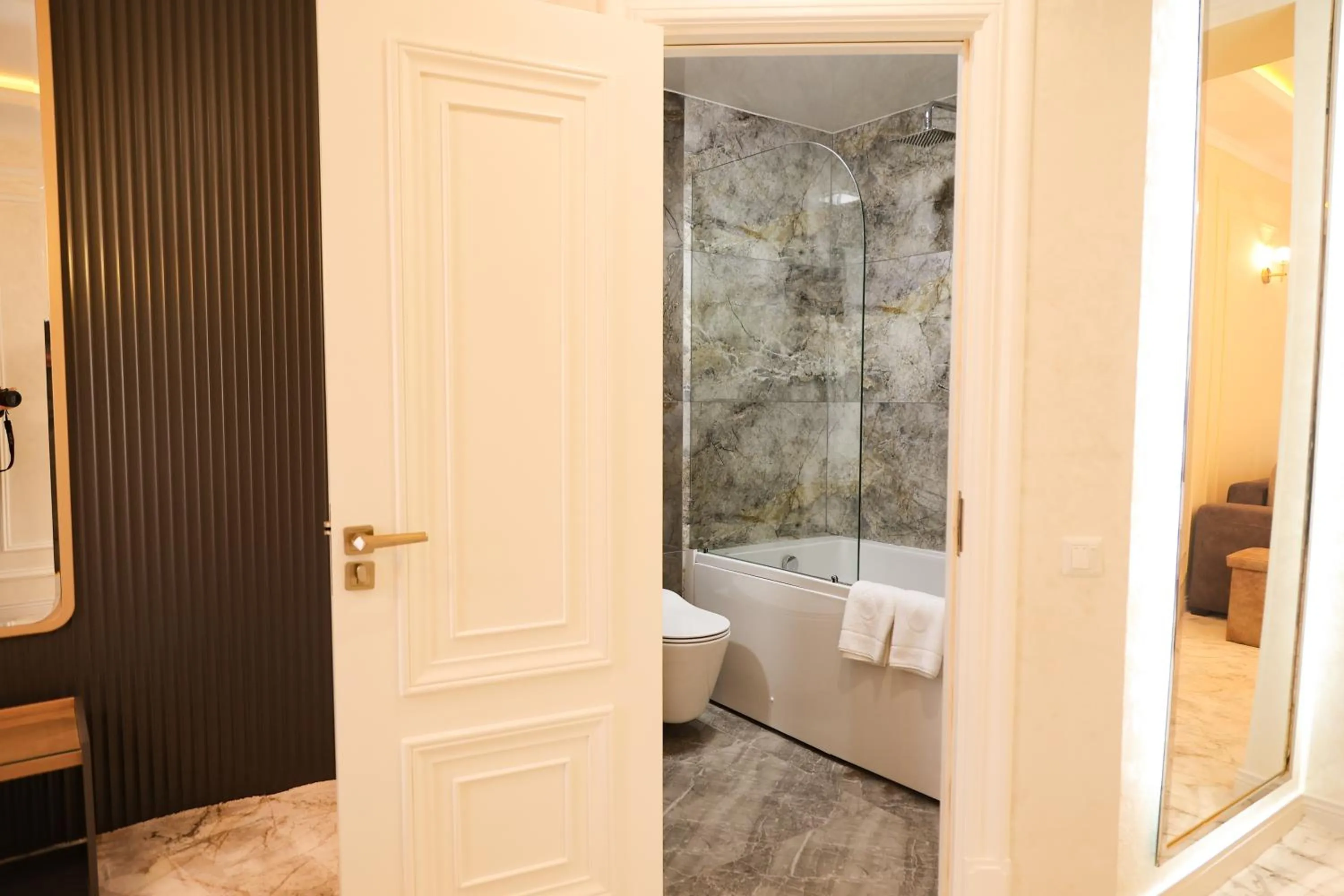 Reikartz Amar Samarkand