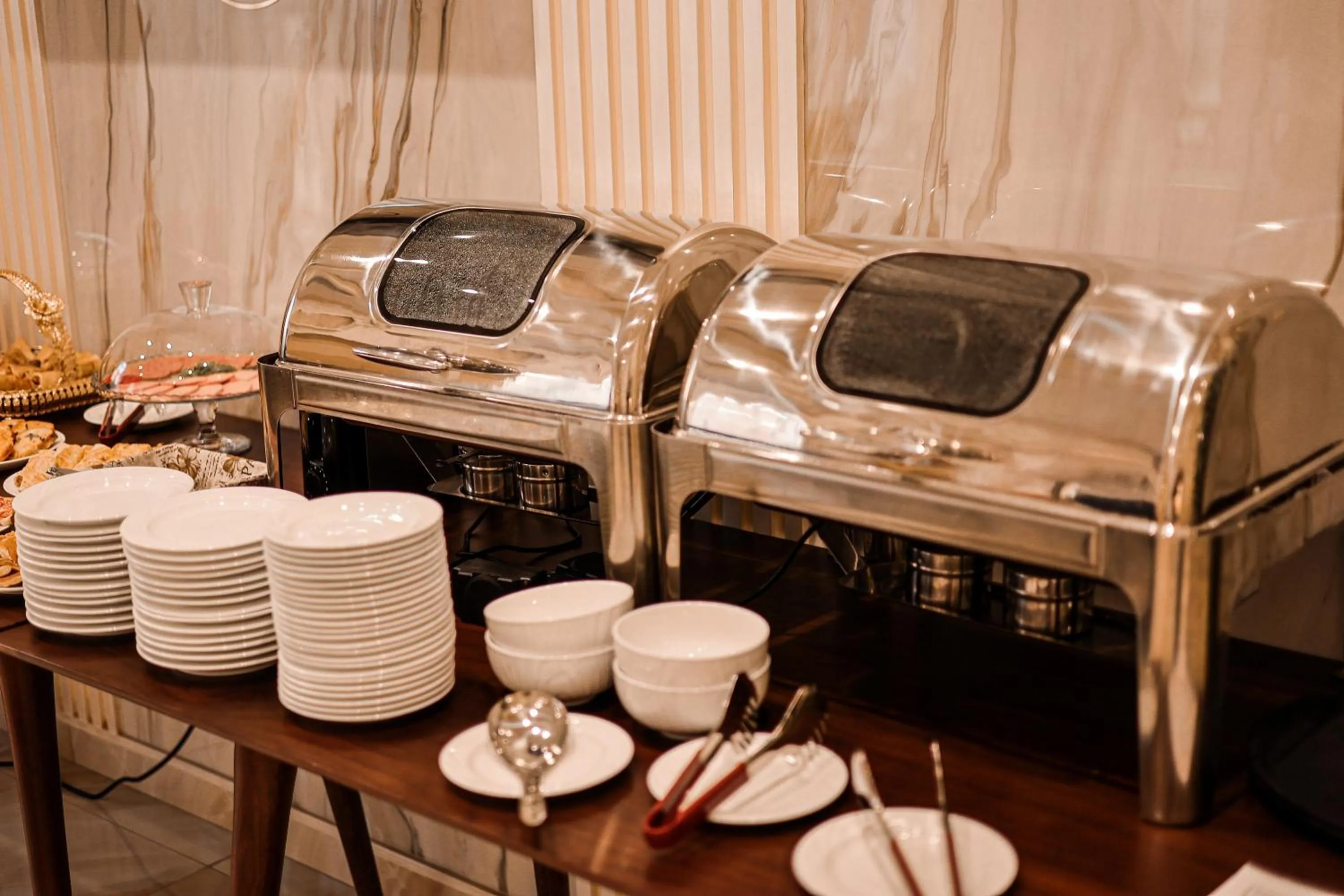 Food and drinks in Reikartz Amar Samarkand