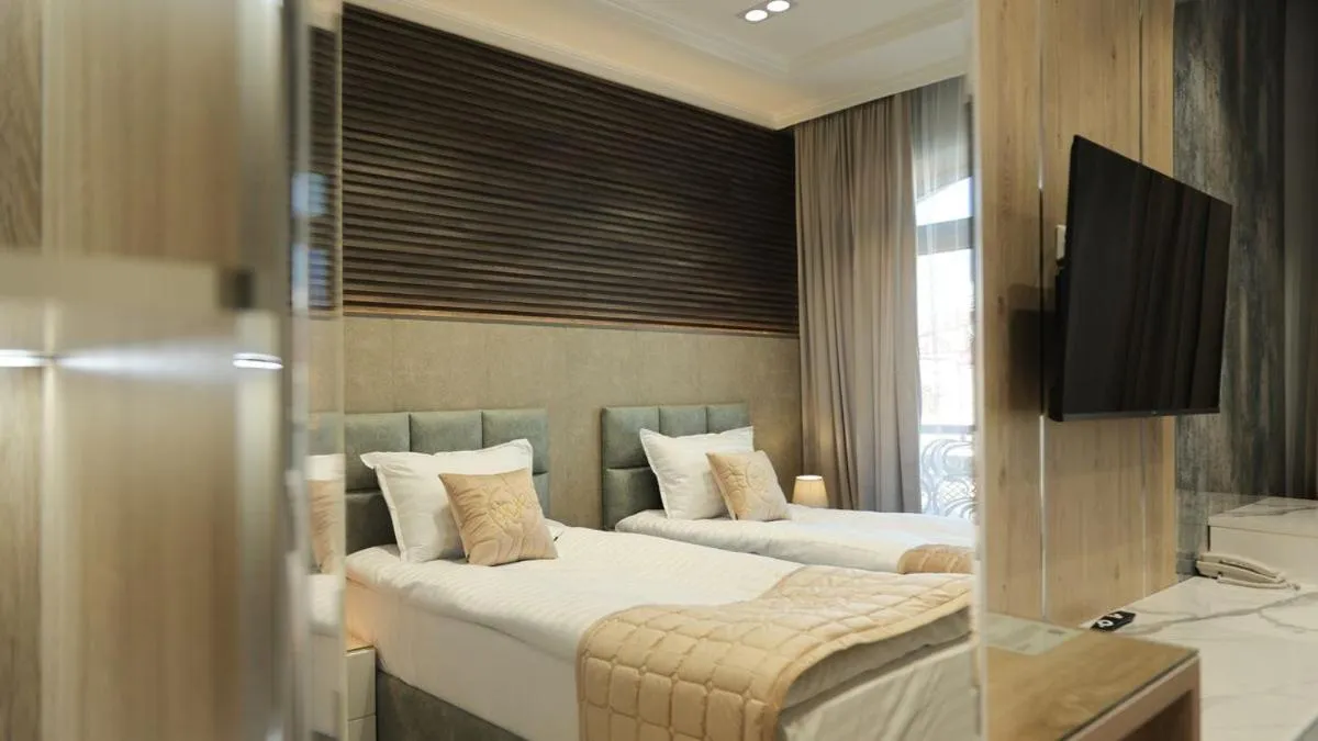 Bed in Reikartz Amar Samarkand