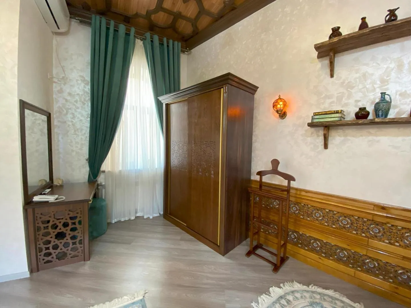 Reikartz Amar Samarkand