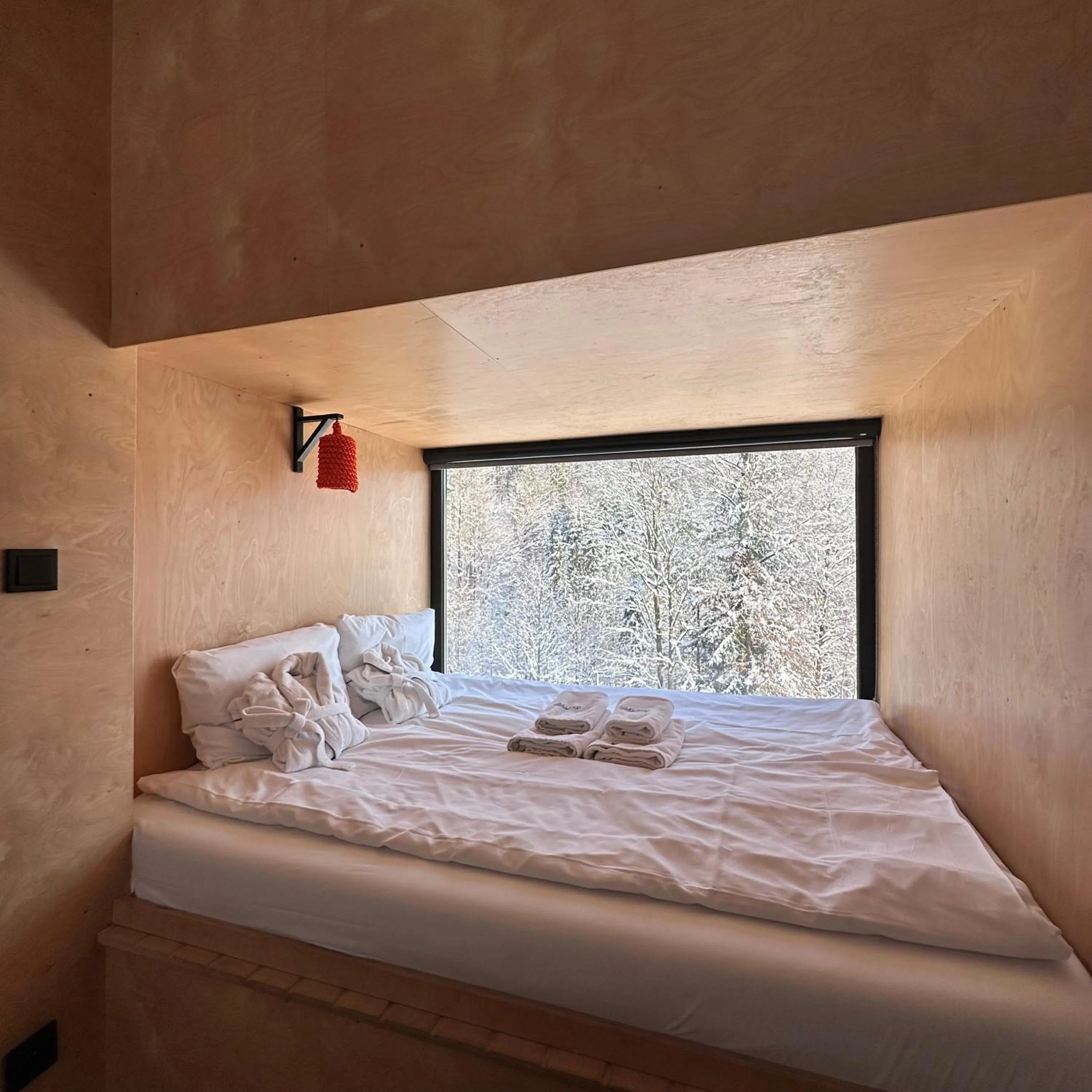 Bed in Apartamenty Szuflandia z sauną, jacuzzi, przy stoku narciarskim