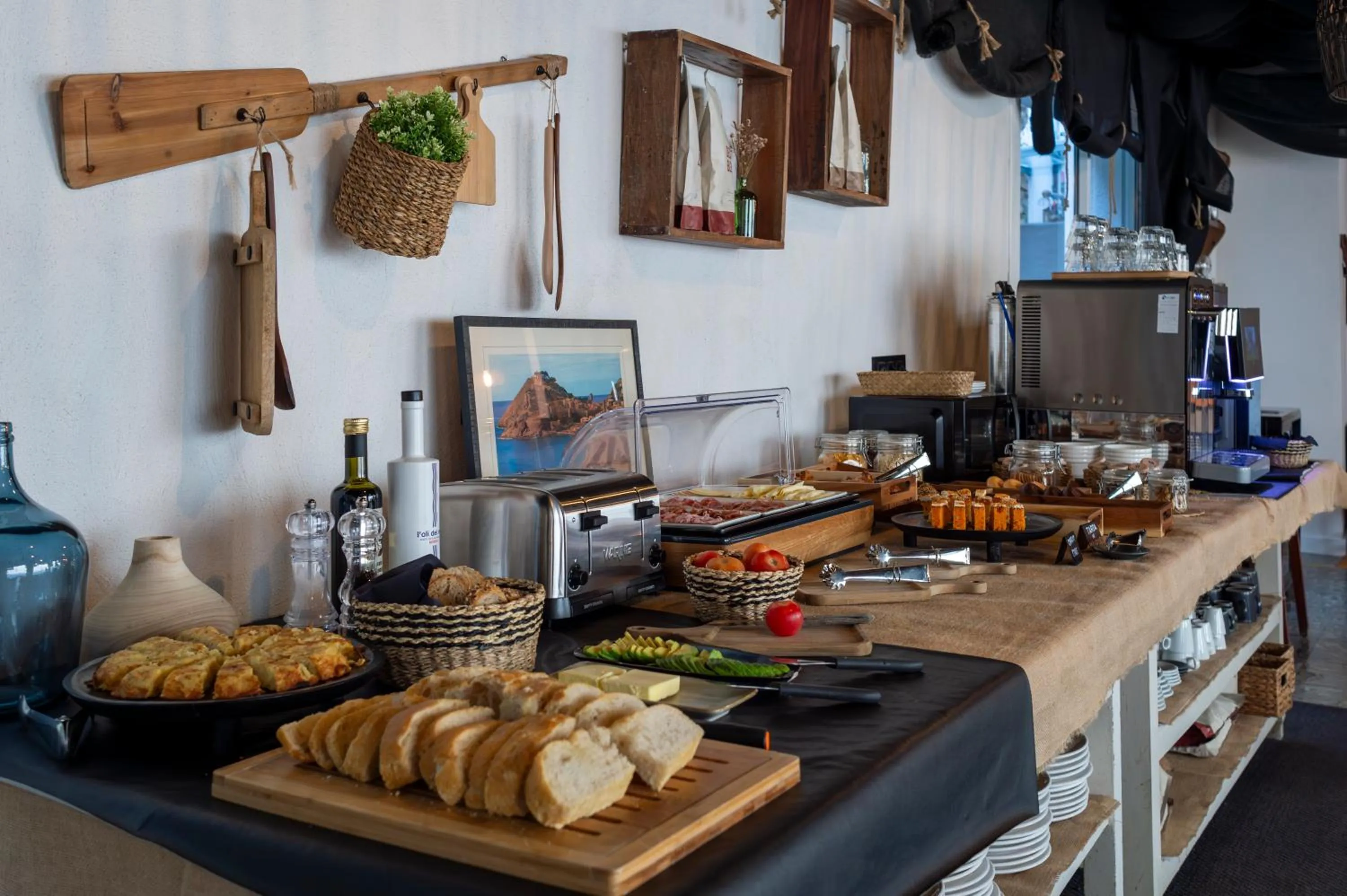 Breakfast in Hostal Boutique Es Menut