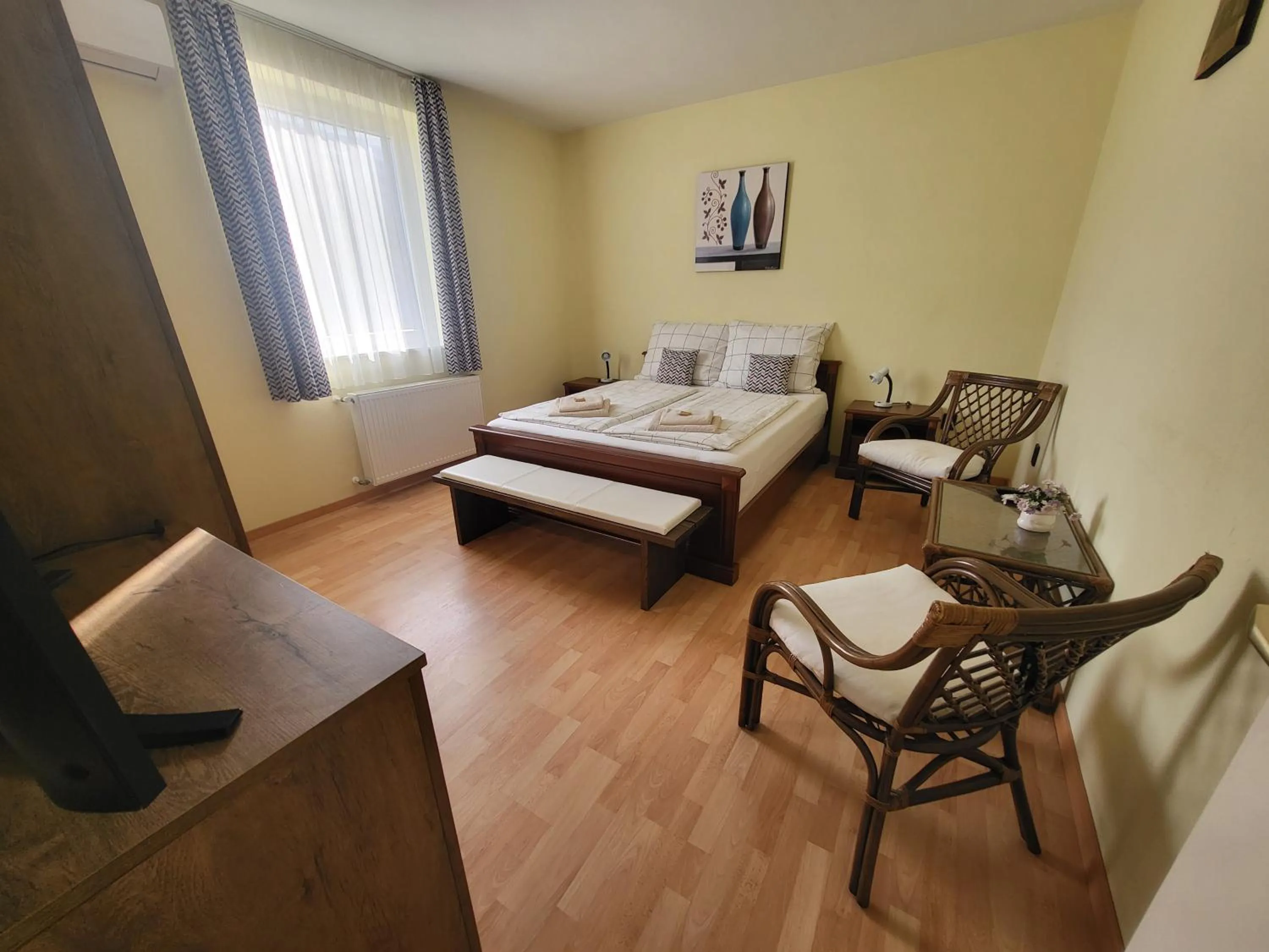 Bedroom, Bed in Villa Nova