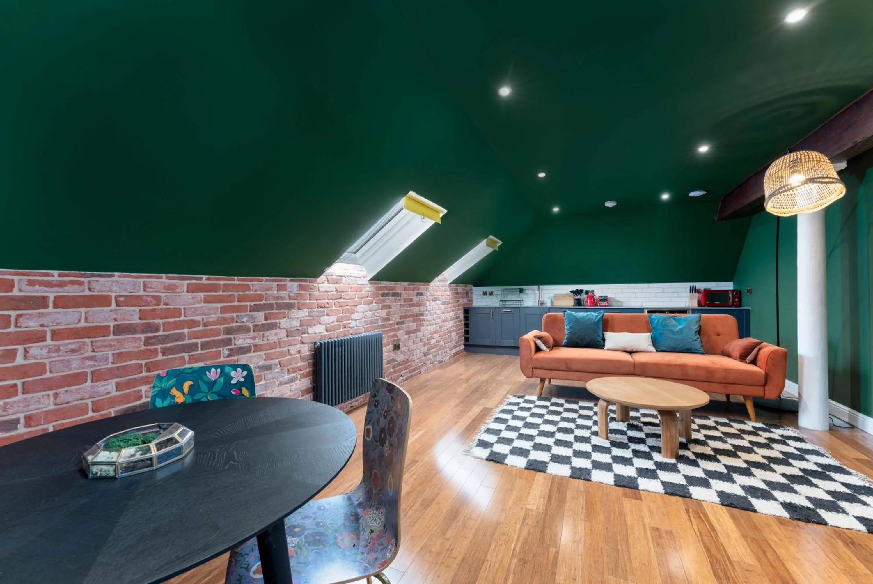 89 The Merchants- Chic Aparthotel by The House of Danu