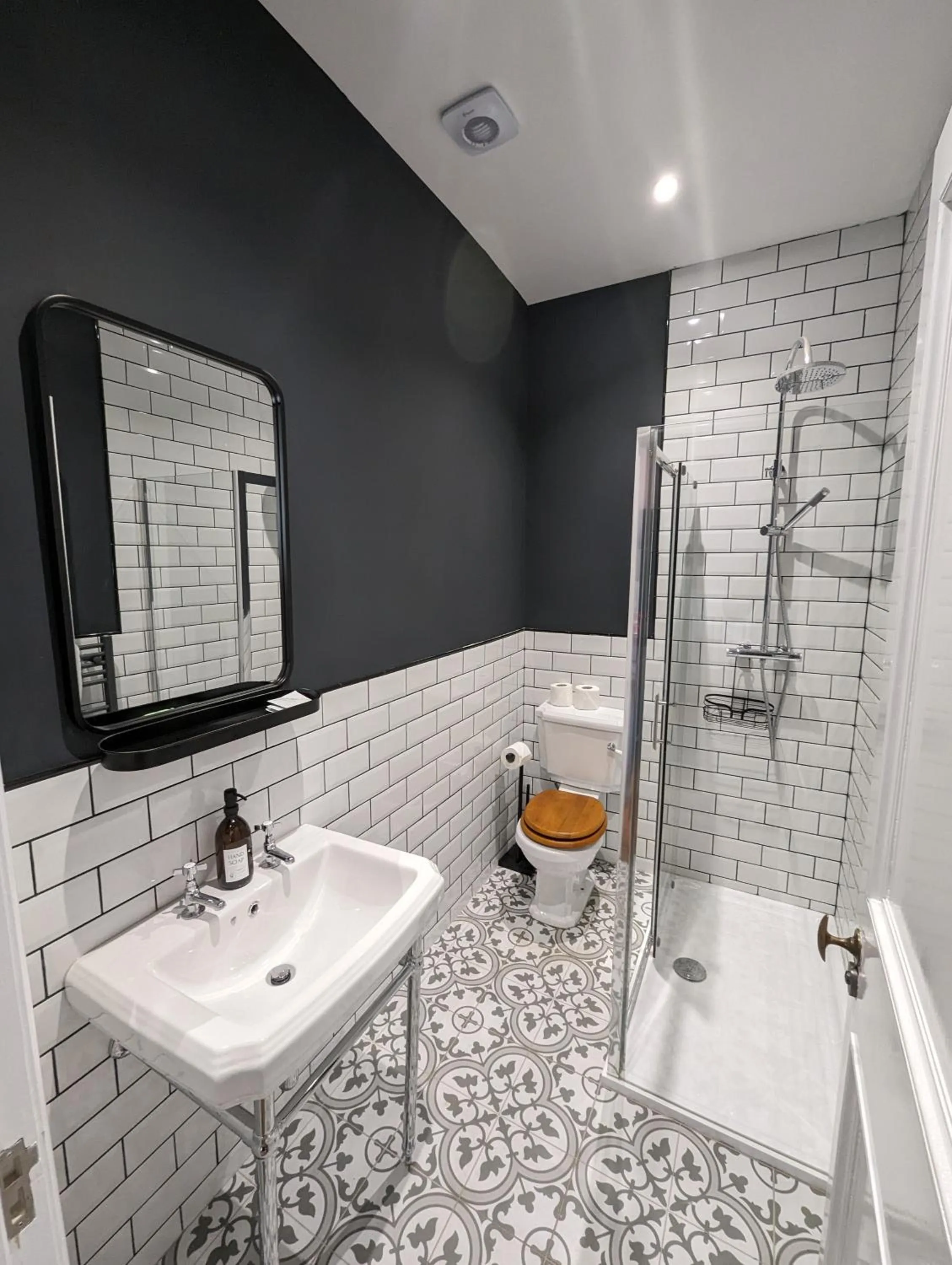 89 The Merchants- Chic Aparthotel by The House of Danu