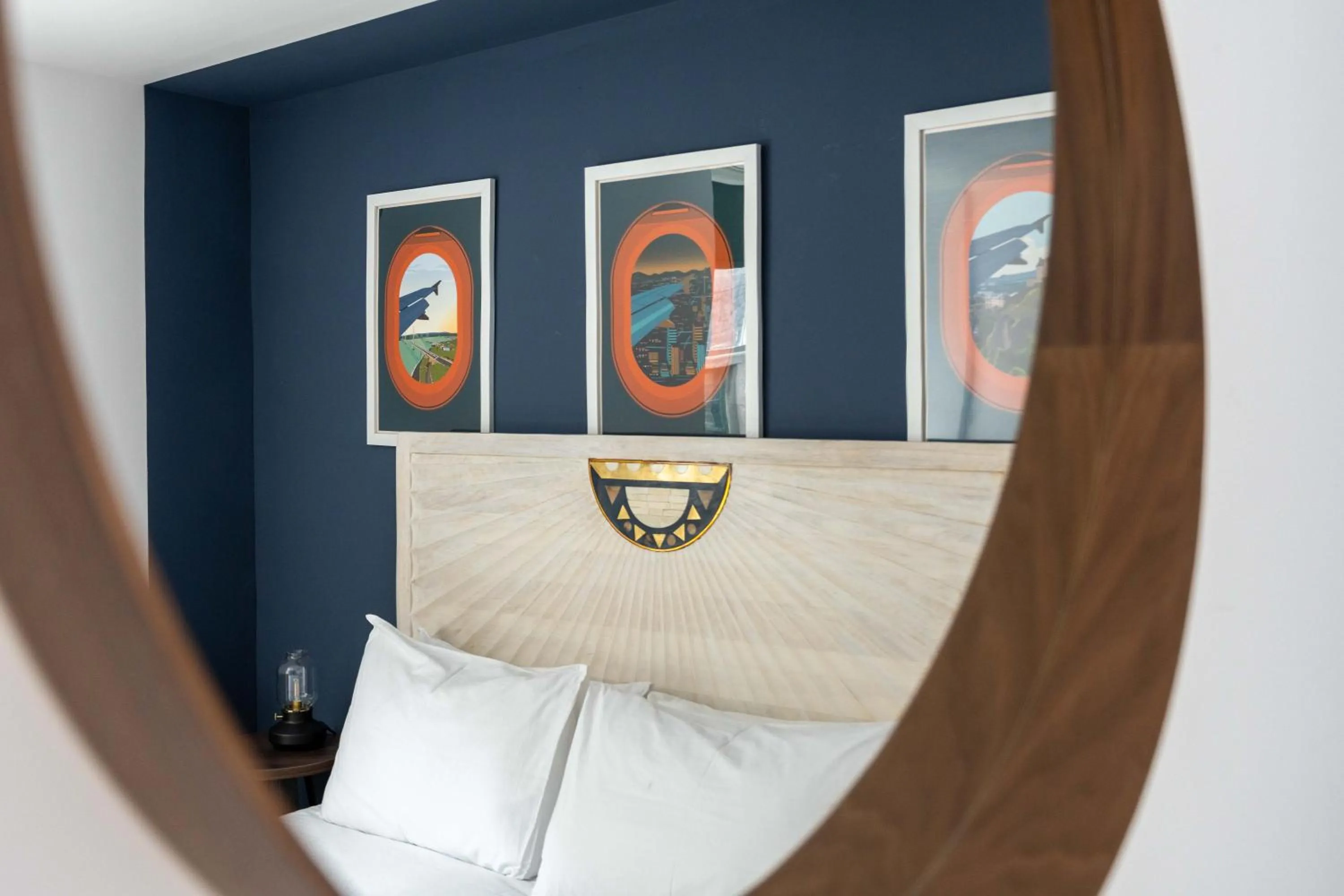 Bed in 89 The Merchants- Chic Aparthotel by The House of Danu