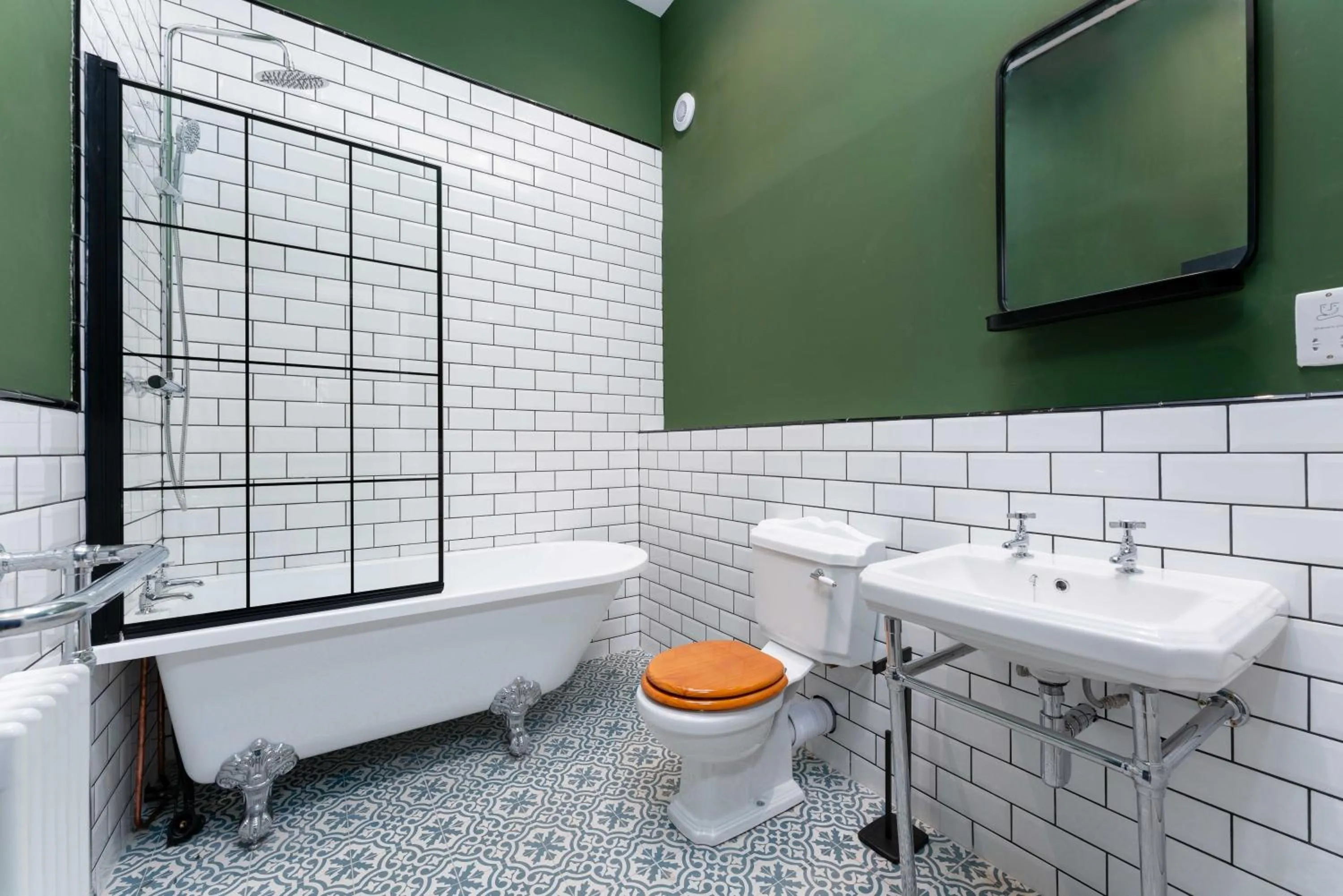 89 The Merchants- Chic Aparthotel by The House of Danu