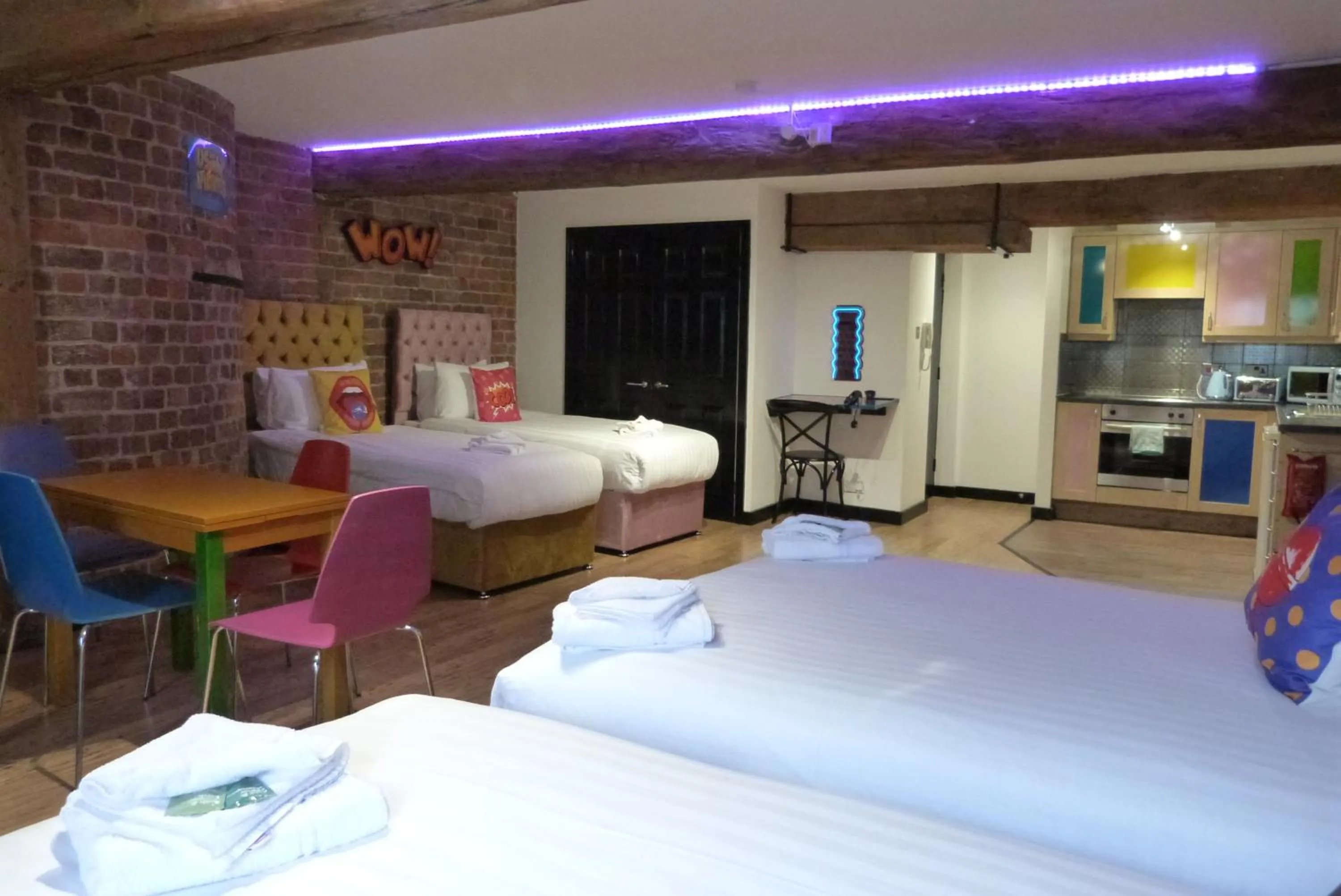 Photo of the whole room, Bed in Rainford Gardens by UStay Aparthotels