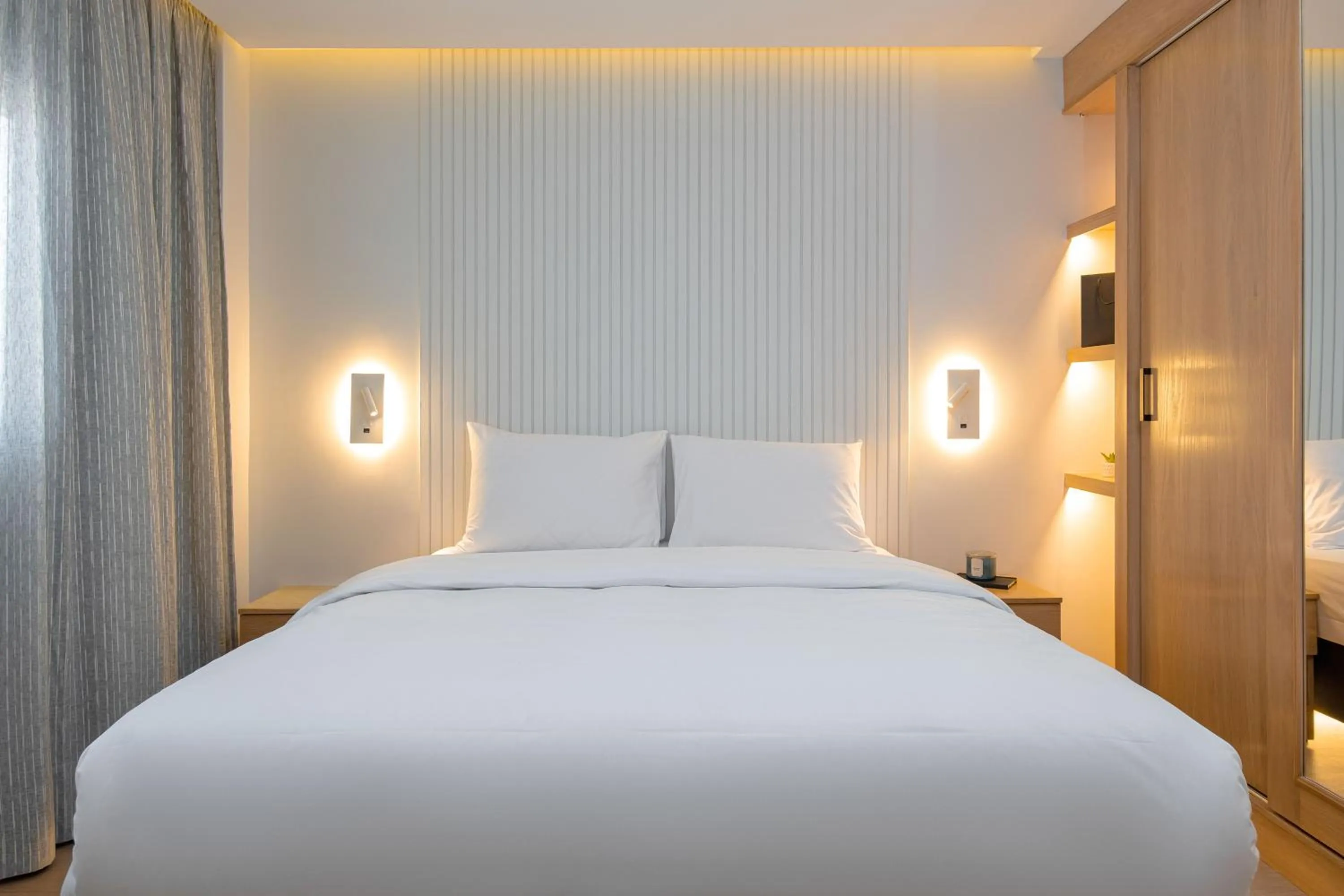 Bedroom, Bed in Parkside Boutique Serviced Apartments