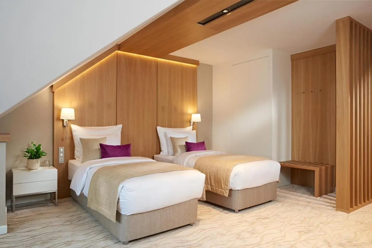 Bed in Normafa Hotel & Retreat