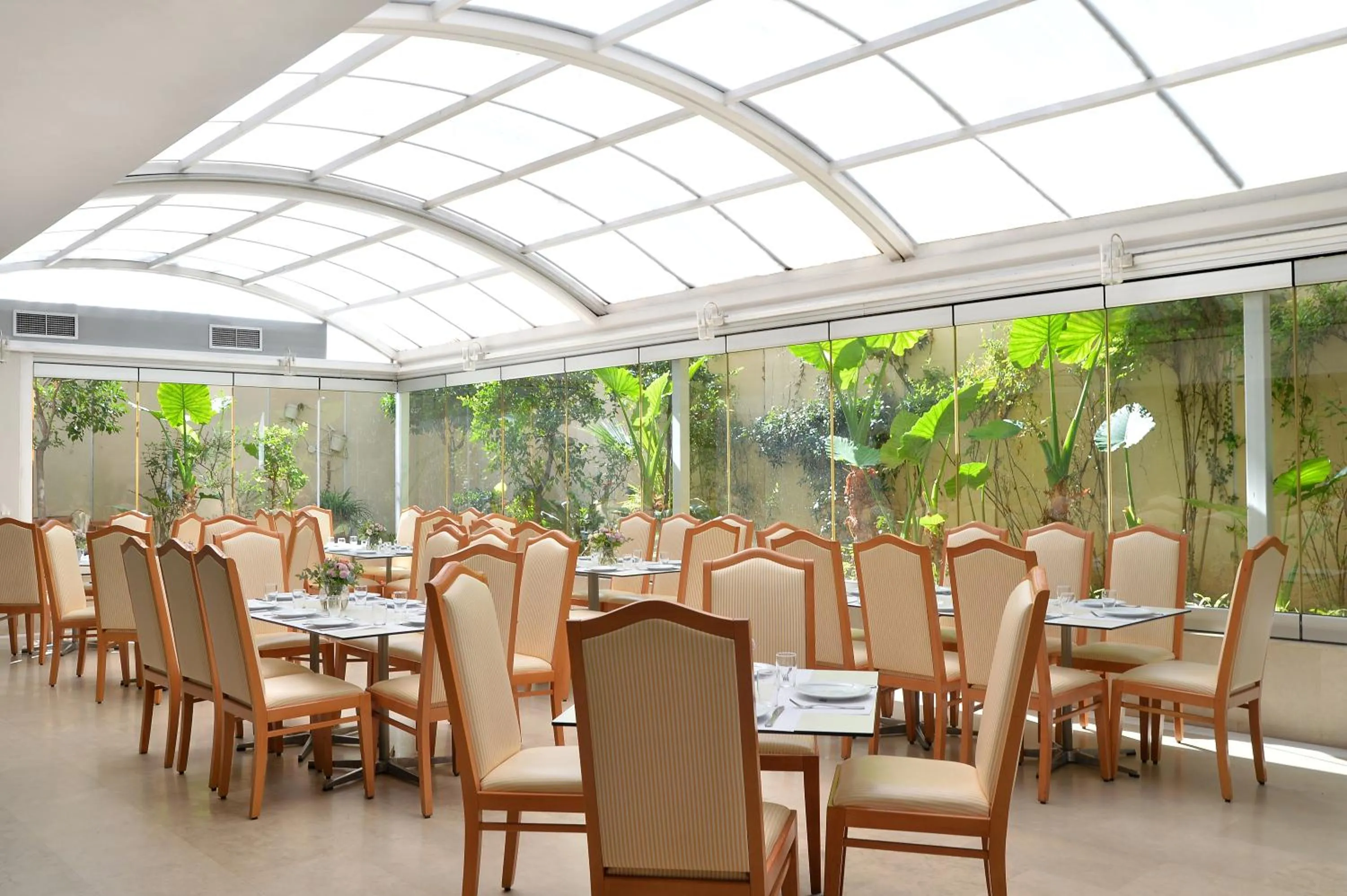 Breakfast in Airotel Parthenon