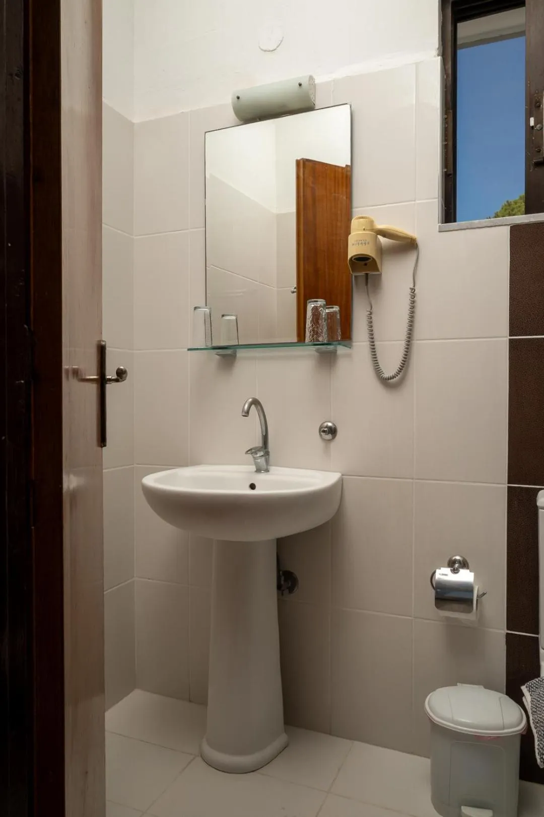 Bathroom in Gardenia