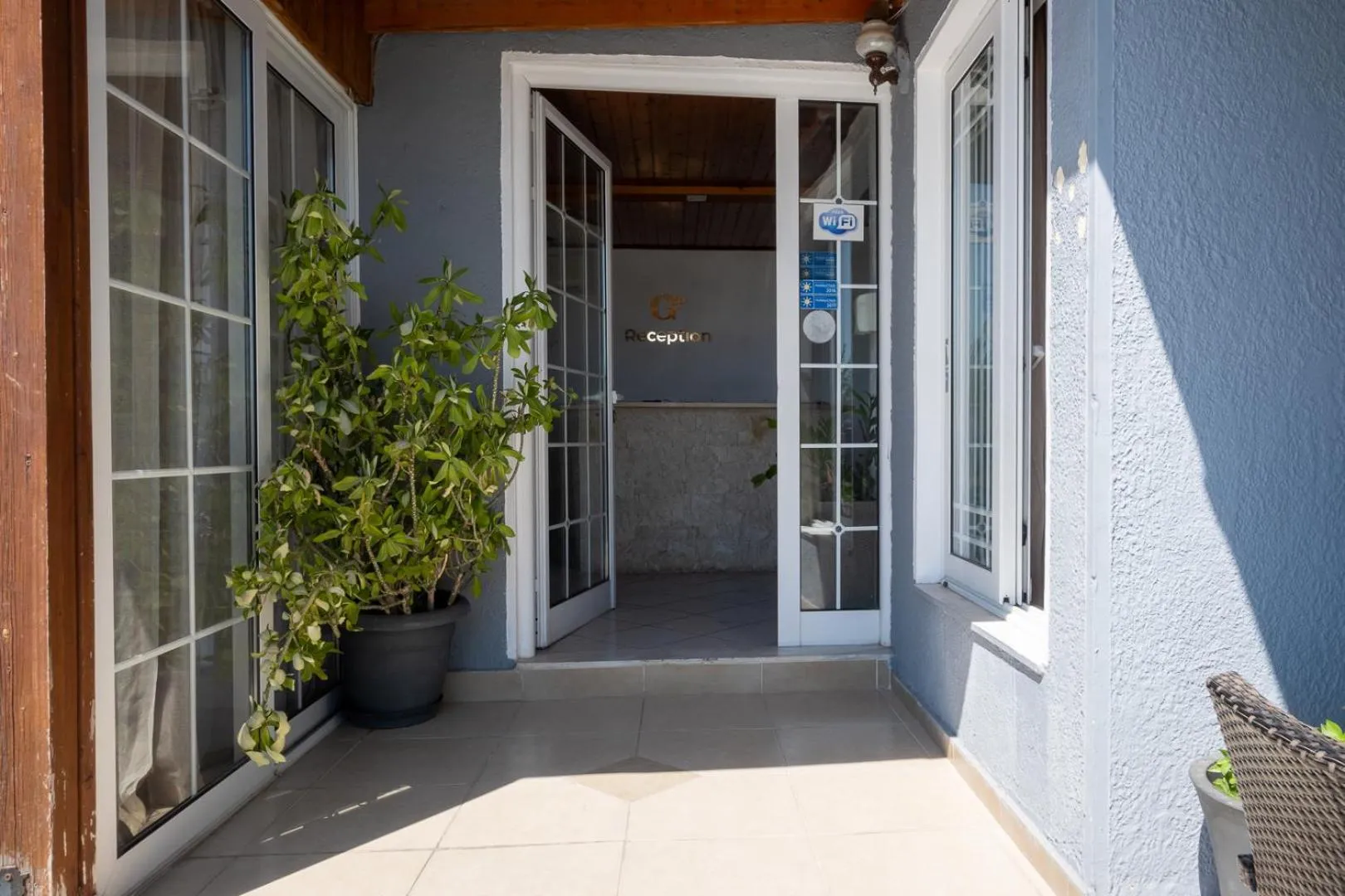 Facade/entrance in Gardenia