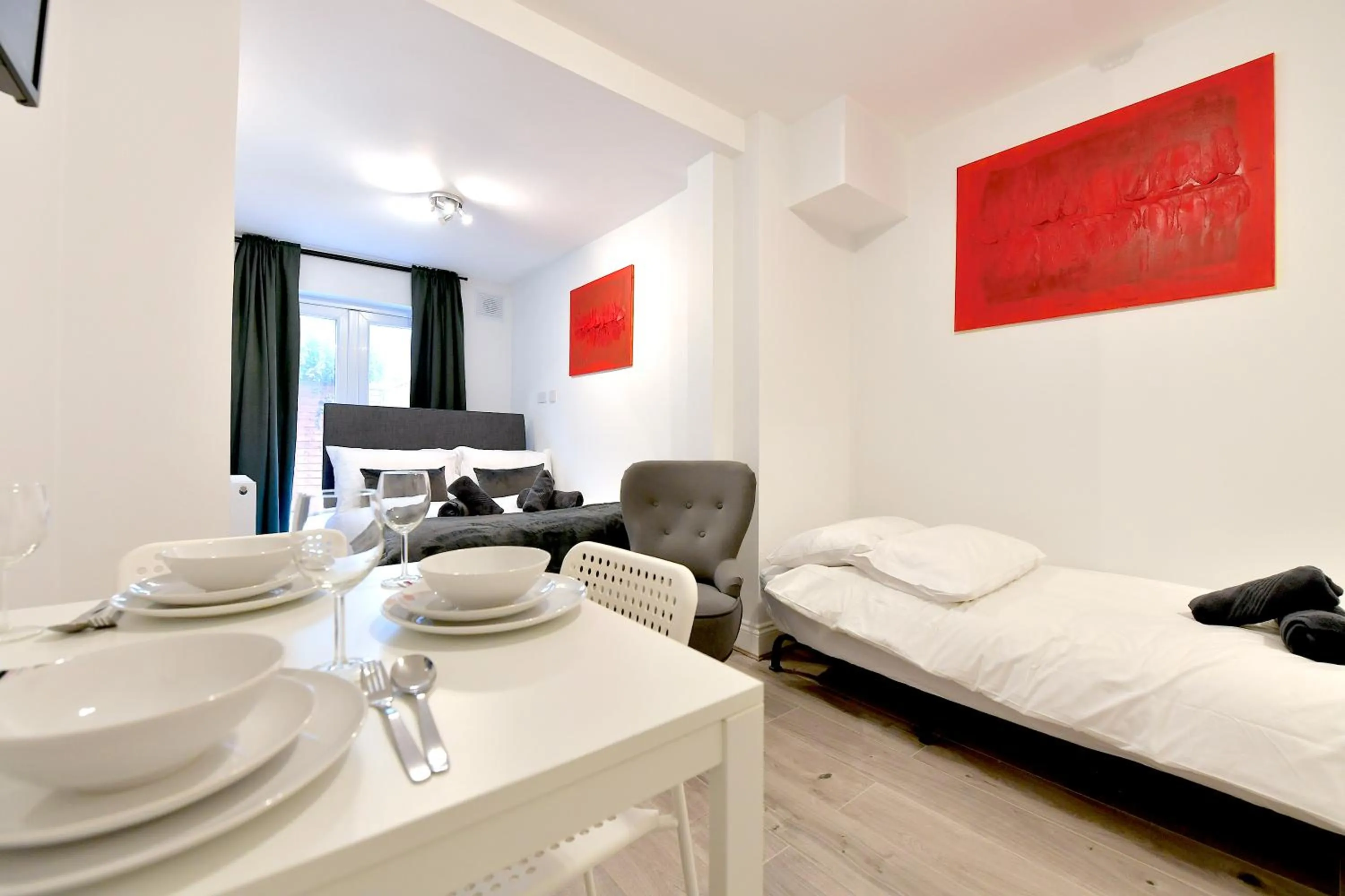 Bed in Stylish Studios by Luxestays Fulham