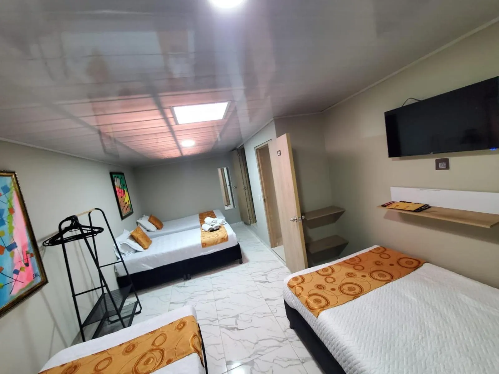 Dinner, Bed in HOTEL LUXEM