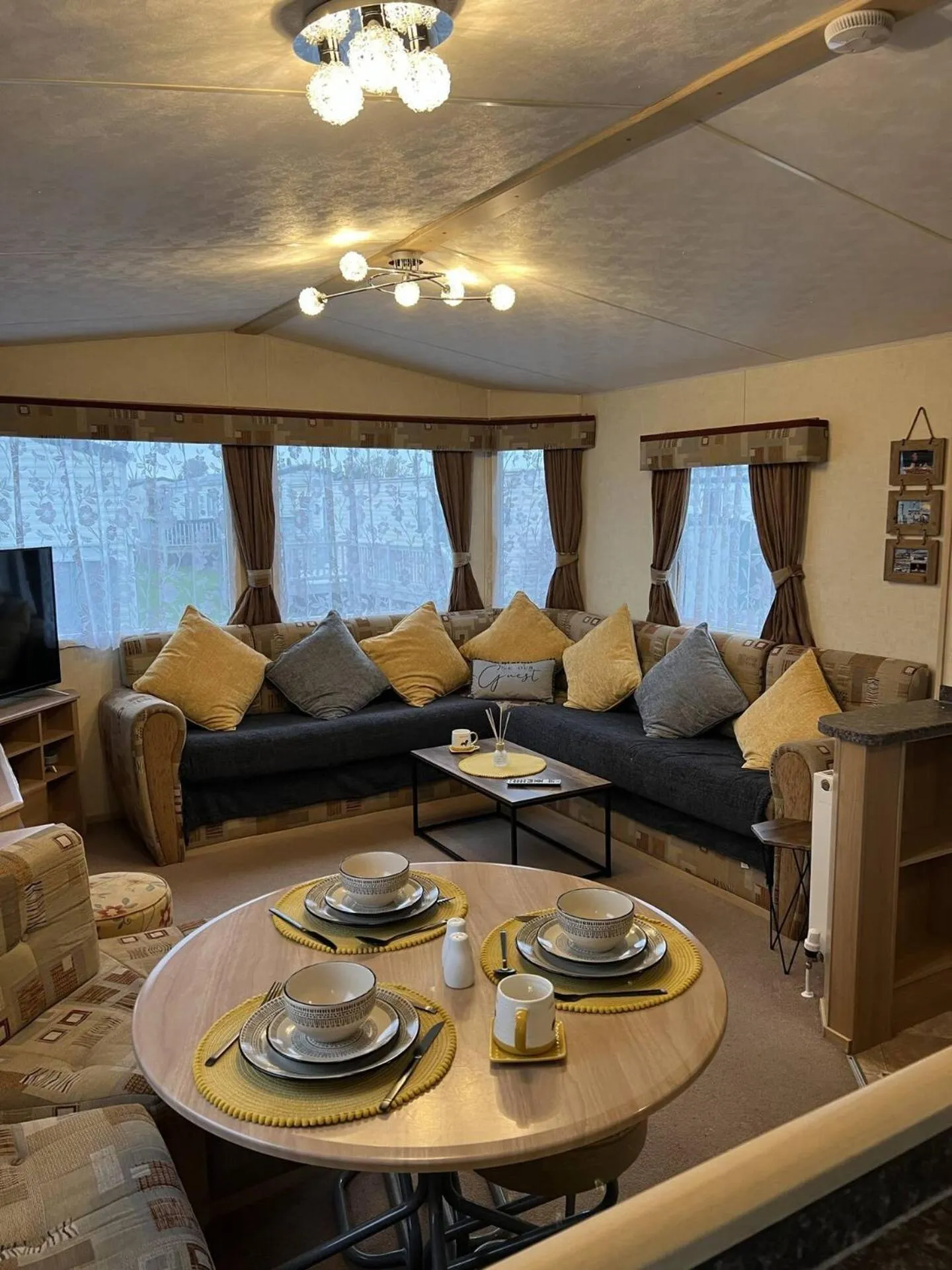 TV and multimedia in Summer Dreams Holiday Home Skegness