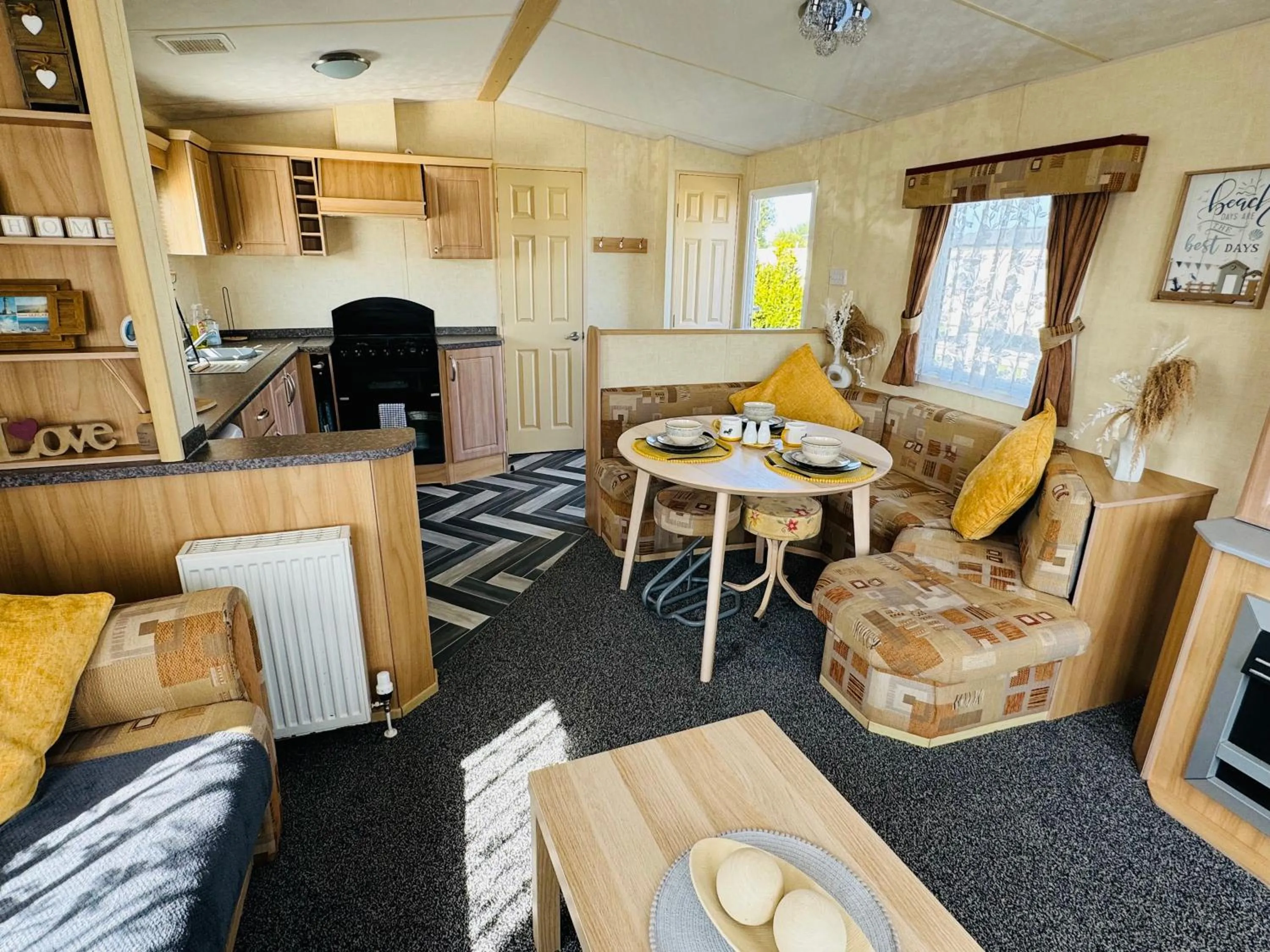 Living room in Summer Dreams Holiday Home Skegness